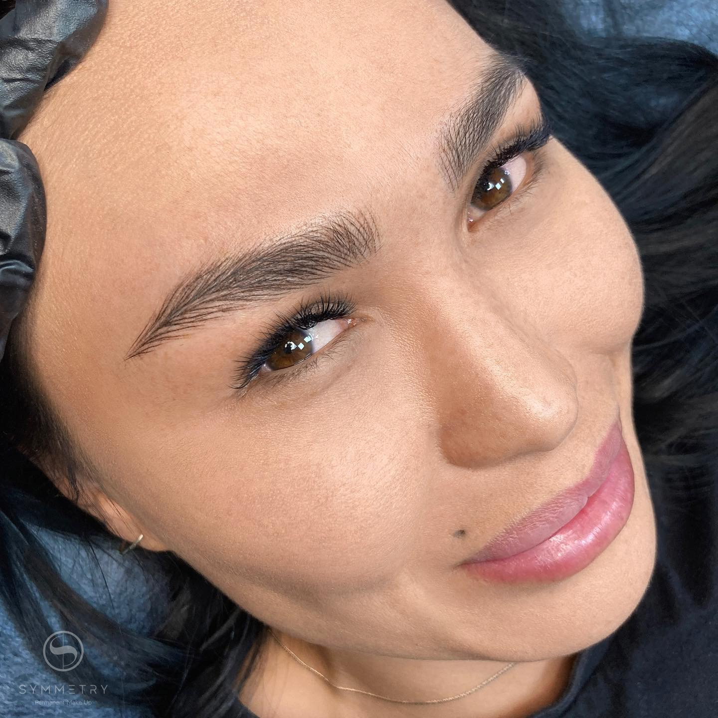 Нафиса. Студия перманентного макияжа, косметологии и массажа SYMMETRY в Москве, м. Киевская