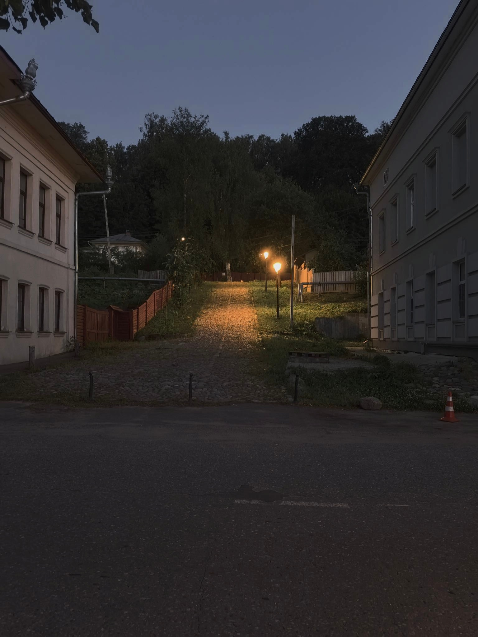 Плёс — лучший туристический город. Купить картину на холсте для интерьера|художник | дизайнер | архитектор Сергей Ратчин в Москве