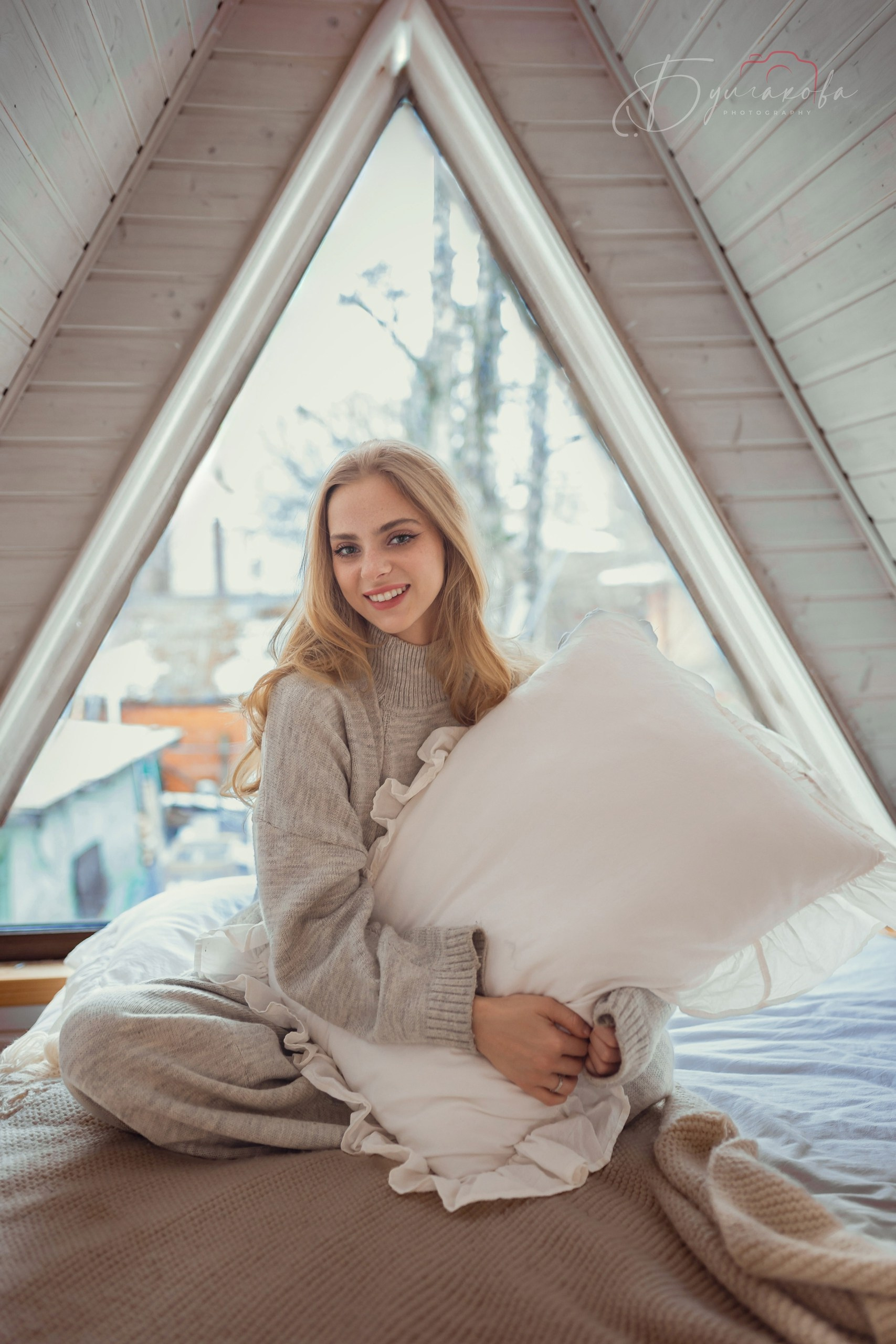 5 декабря НГ фотостудия Эдисон. Креативный фотограф Олеся Булгакова — официальный сайт