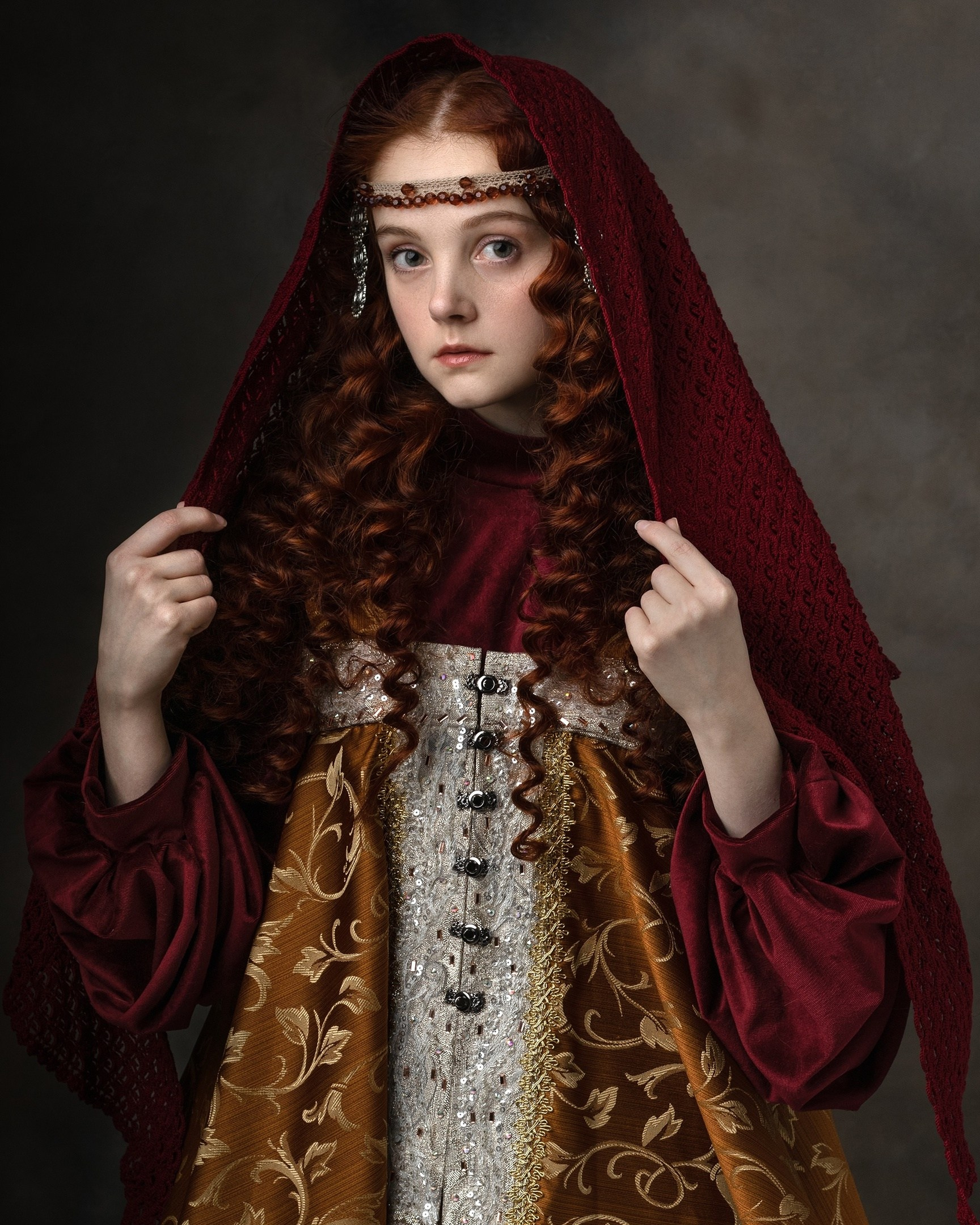 НОВЫЕ СЪЕМКИ В СТУДИИ — ОНА (ПЛАН)