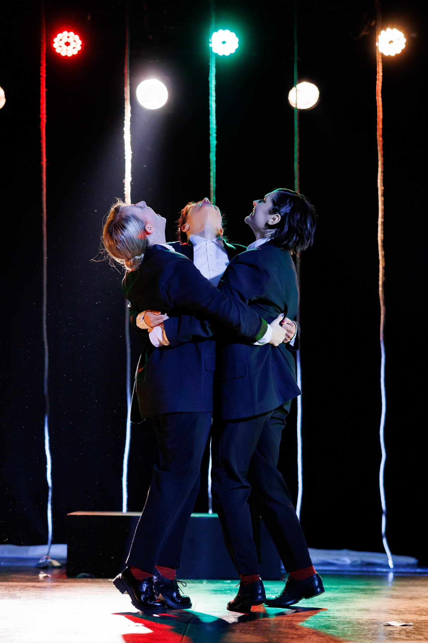 Спектакль «В открытом море» от театра Д. Лица. Фотограф в Санкт-Петербурге — Сергей Петров