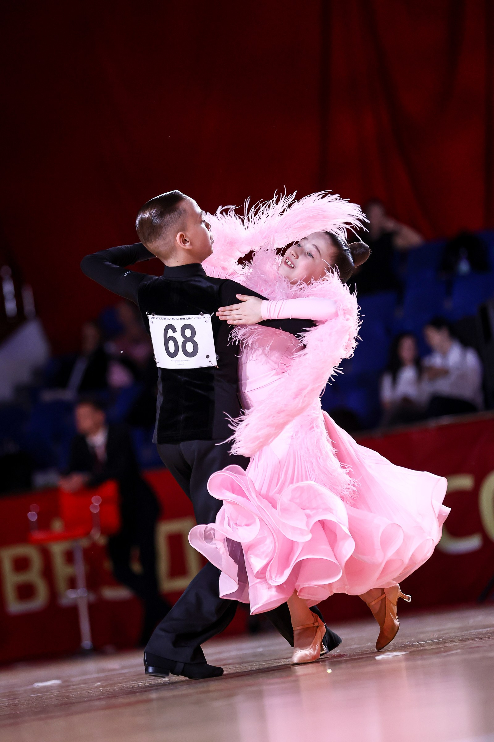 Вальс Победы 2025. Фотограф Дмитрий Плетнев — QuickDancePhoto