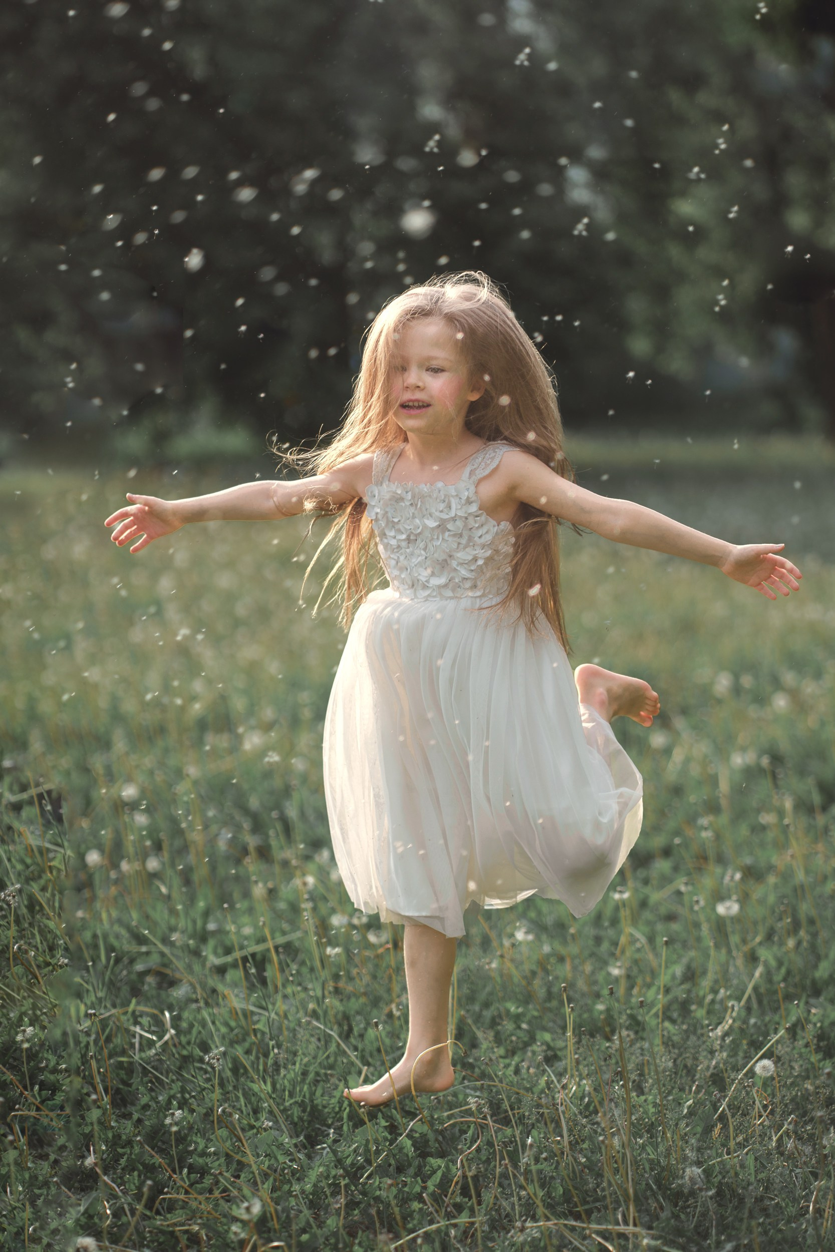 Fun summer kids’ photoshoot sessions in Yekaterinburg