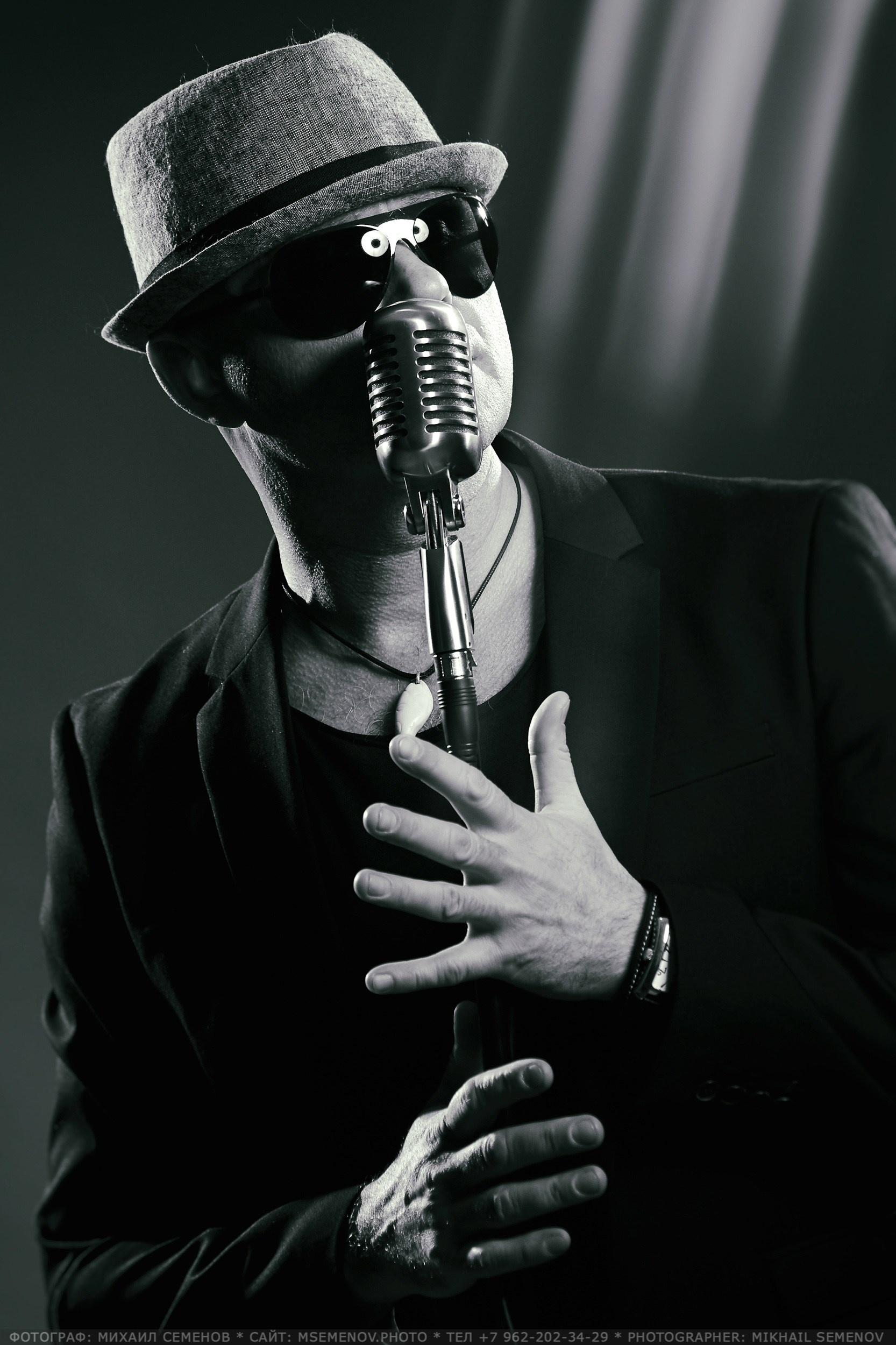 Деловая фотосъемка, предметная, студийный портрет. Рекламная фотосессия. ФОТОуслуги для бизнеса, имиджевая фото-видео съемка. Фотограф, фотопроекты Михаила Семенова в Ярославле. Фотошкола