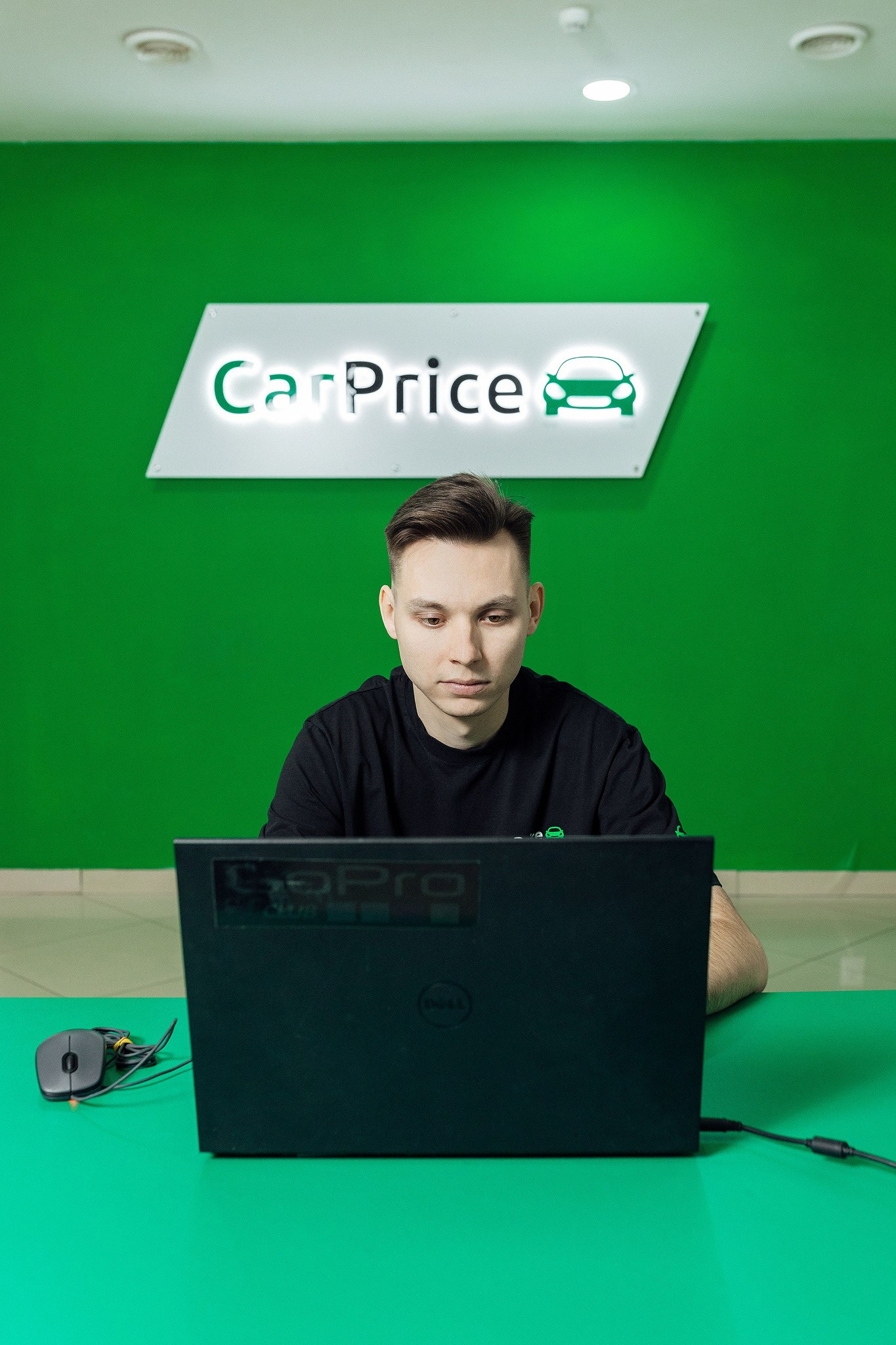 CarPrice — сервис по выкупу автомобилей. Фотограф для бизнеса. Павел Козырь