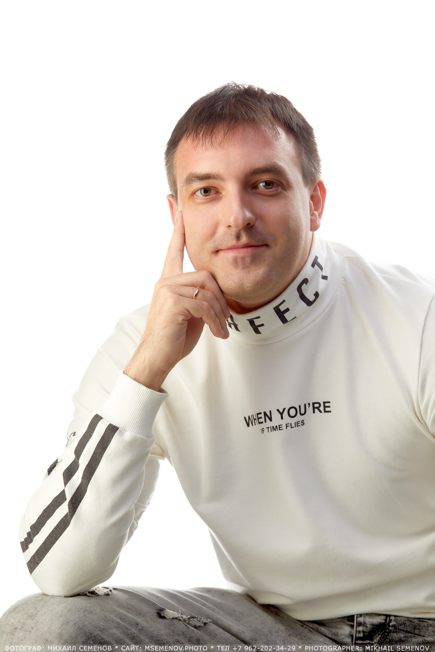 Деловая фотосъемка, предметная, студийный портрет. Рекламная фотосессия. ФОТОуслуги для бизнеса, имиджевая фото-видео съемка. Фотограф, фотопроекты Михаила Семенова в Ярославле. Фотошкола