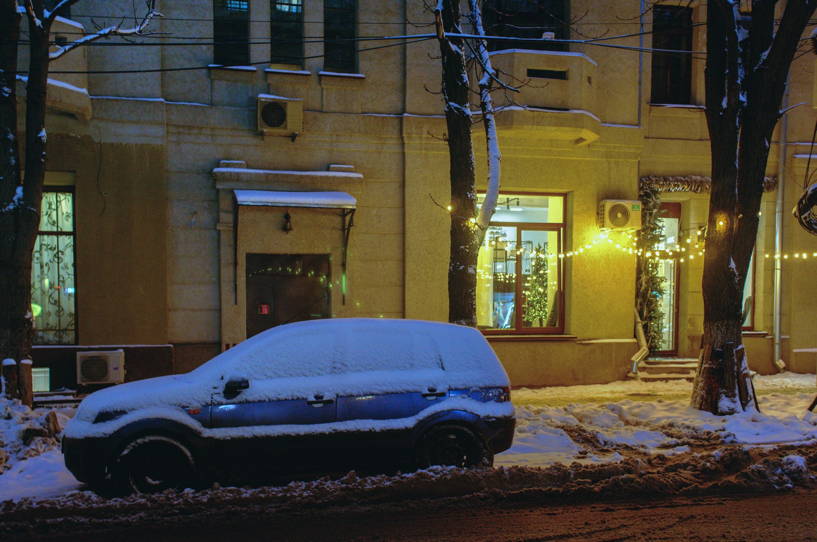 Зима уходящая. Руслан Шувалов (поэтограф)