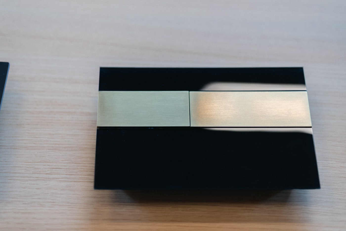 Презентация СантехОпт | Современная сантехника — экспертный взгляд от официального дилера брендов Raglo, Calypso, Veconi. ВУД ТВОРЕЦ мебельная фабрика|ТВОРЕЦ студия мебели