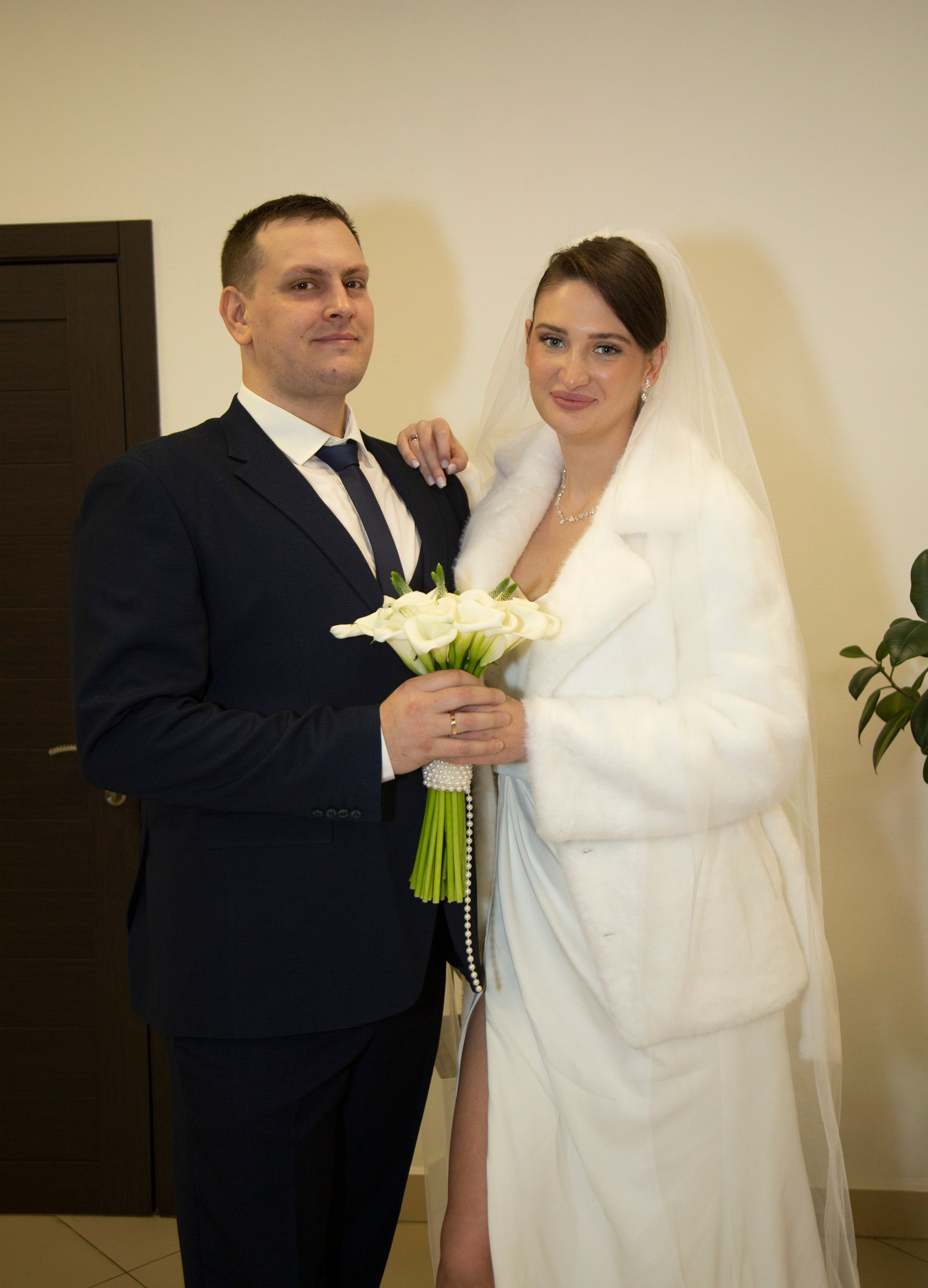 Свадебная фотосессия в усадьбе Кусково Алексея и Юлии. Фотосессия в студии в Москве от профессионального фотографа услуги по доступным ценам