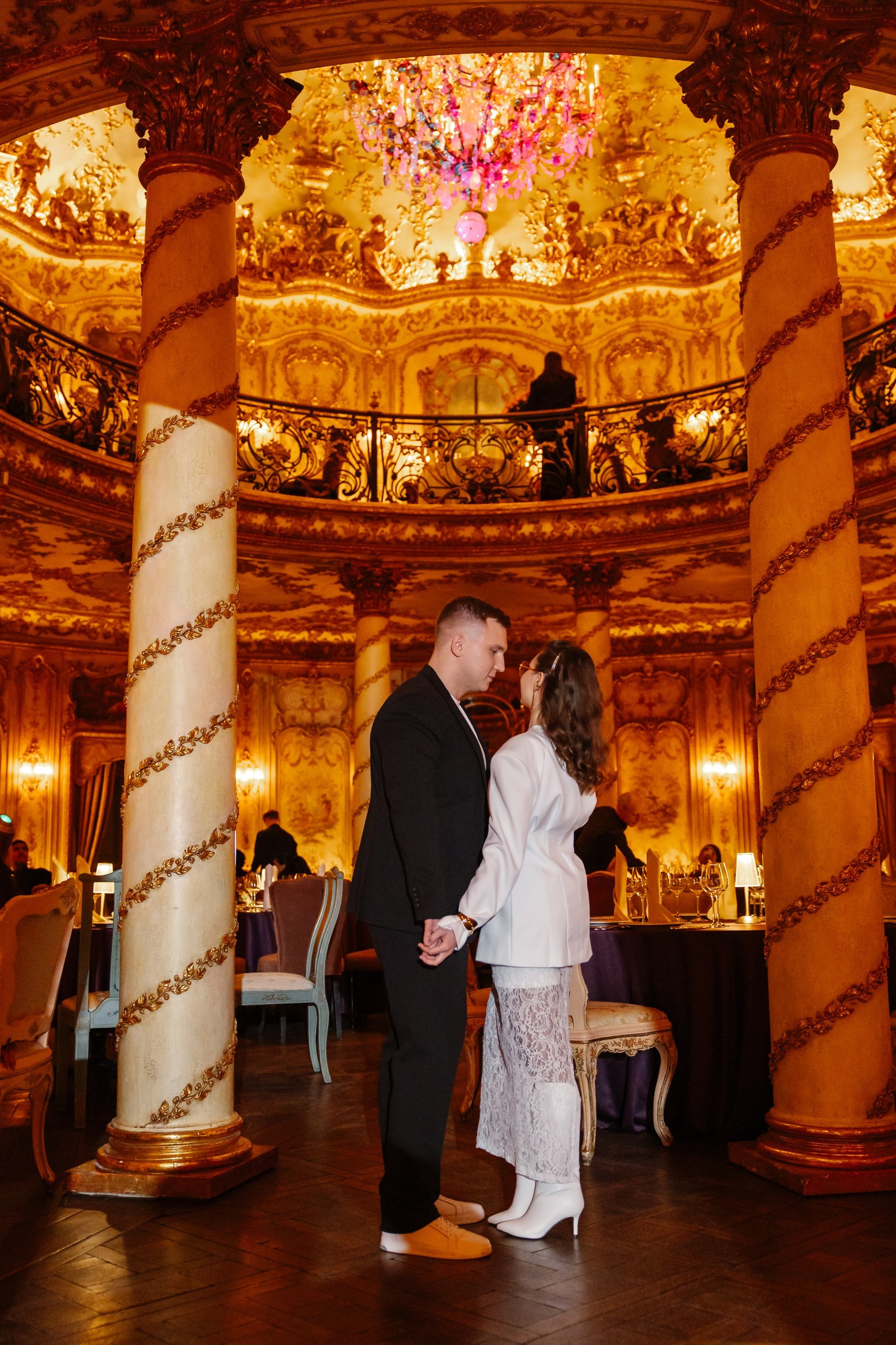 Свадьба на 10 человек летом в Москве: как организовать камерный праздник, который запомнится. Фотограф, видеограф на свадьбу в Москве Никита Назаров