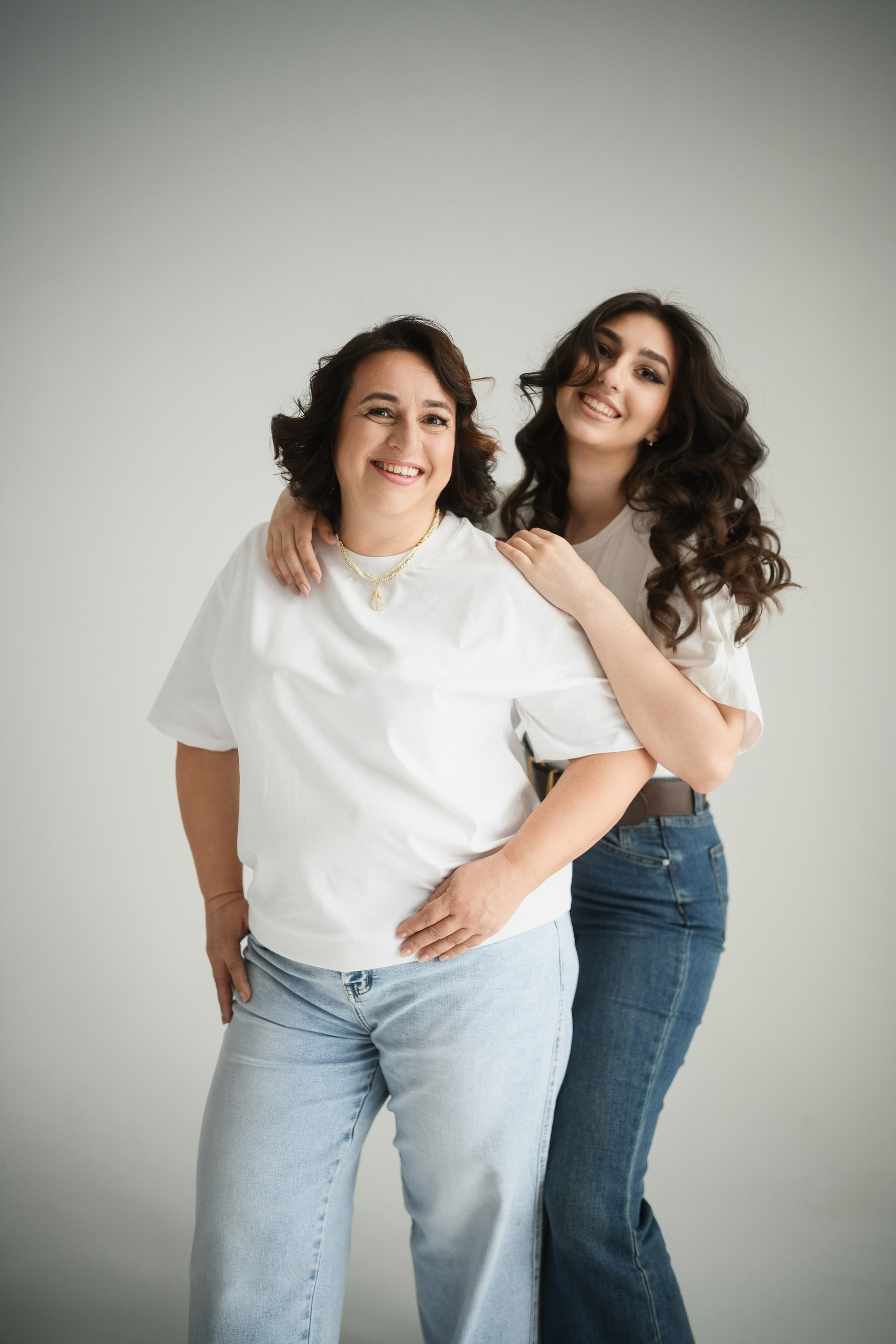 Фотограф для семейной съемки Камчатка, студия