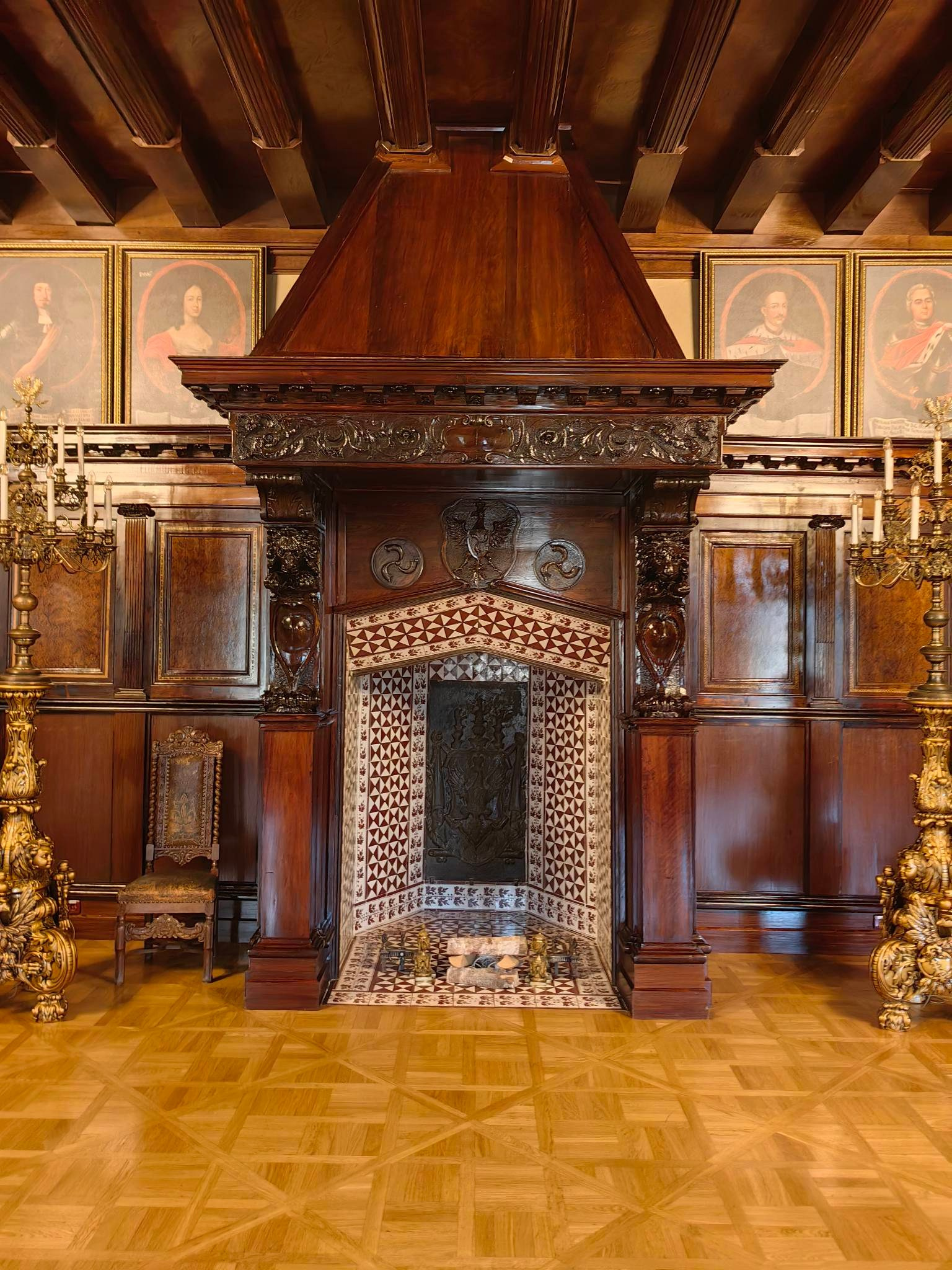 Несвижский замок в Беларуси. Купить картину на холсте для интерьера|художник | дизайнер | архитектор Сергей Ратчин в Москве