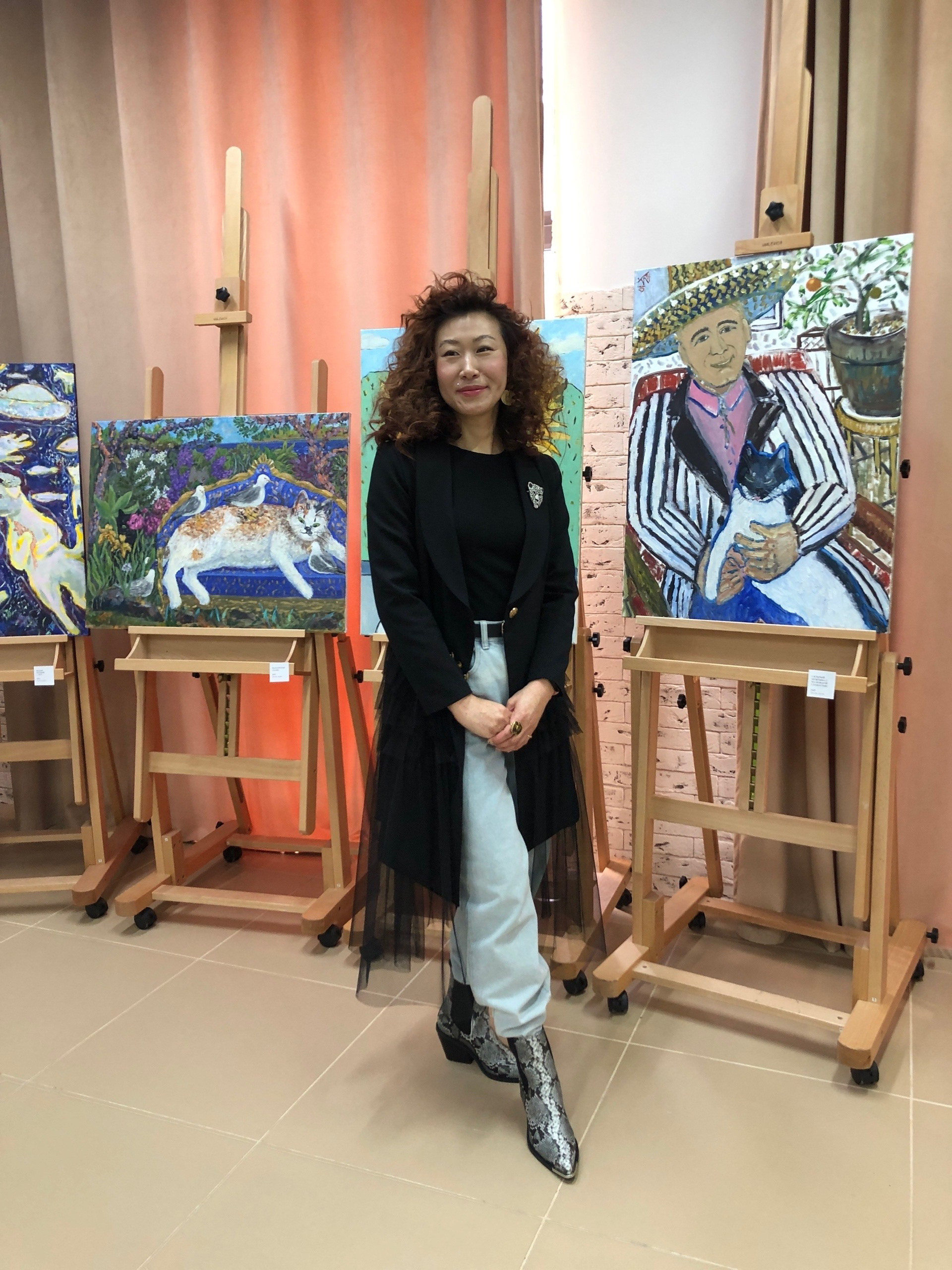 20.03 — 10.05. 2025 Персональная выставка «Меховые цветы и…» в галерее «Художественная фабрика», г. Южно-Сахалинск. Художник, фотограф с Сахалина Ирина Тен