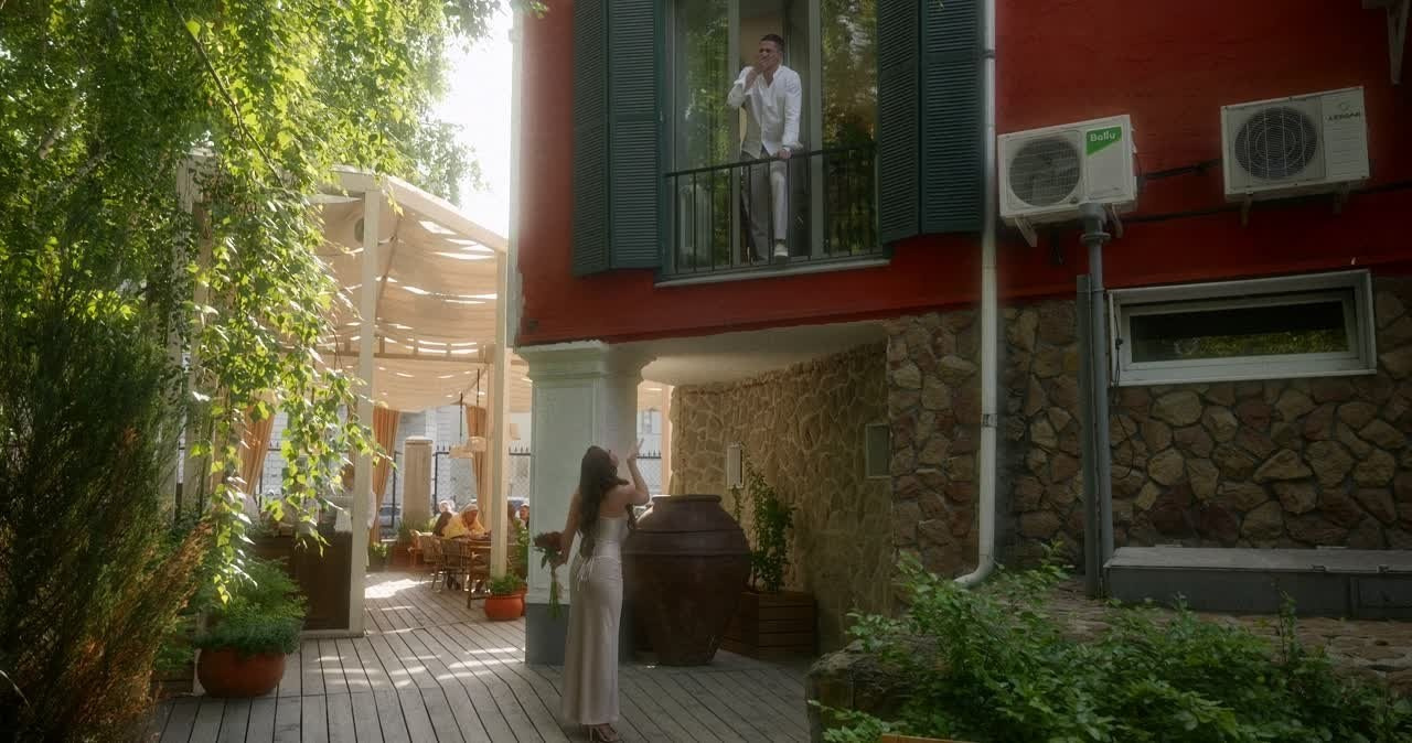 Профессиональный видеограф Максим Мантюк | Видеосъемка по всему миру