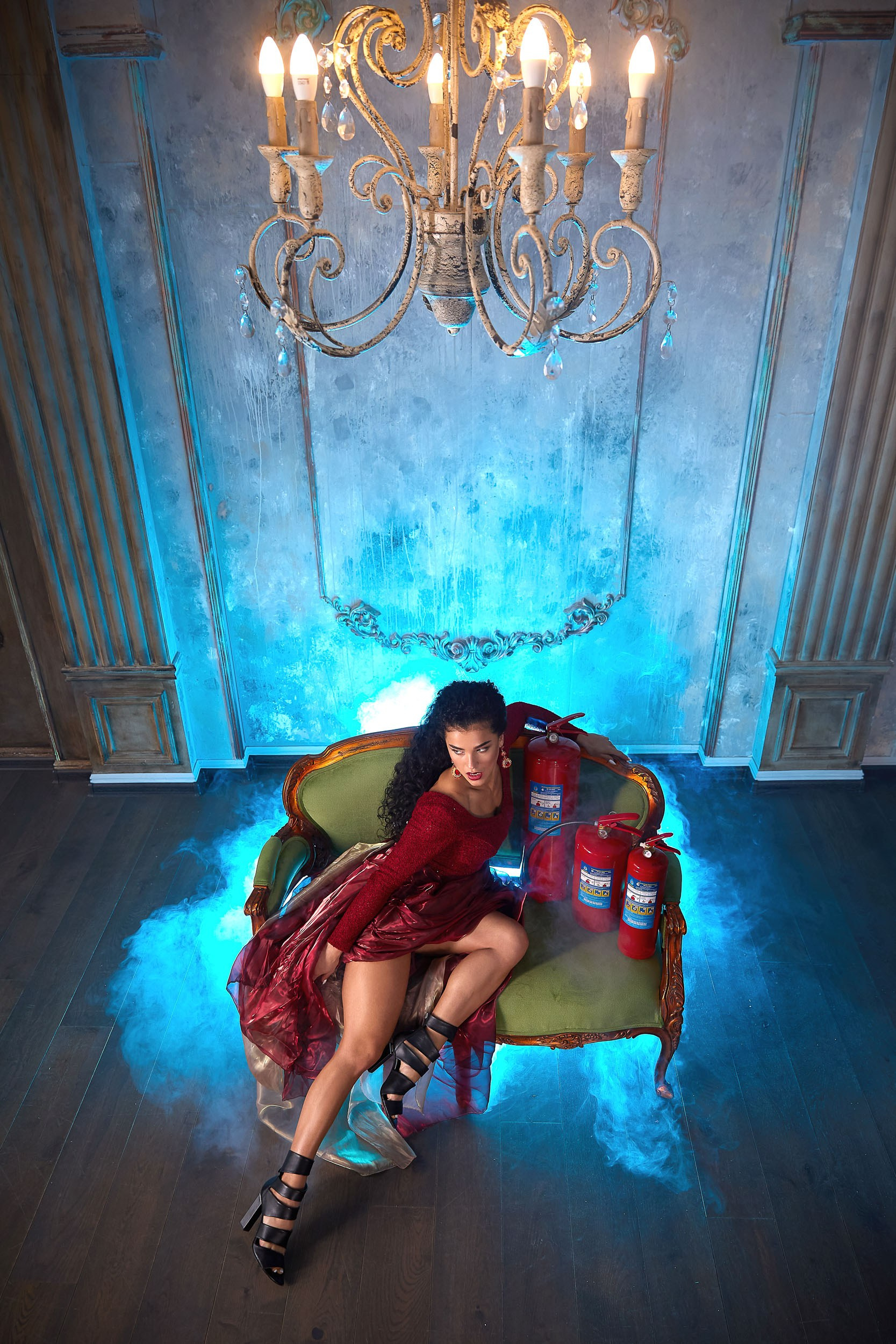 Деловая фотосъемка, предметная, студийный портрет. Рекламная фотосессия. ФОТОуслуги для бизнеса, имиджевая фото-видео съемка. Фотограф, фотопроекты Михаила Семенова в Ярославле. Фотошкола