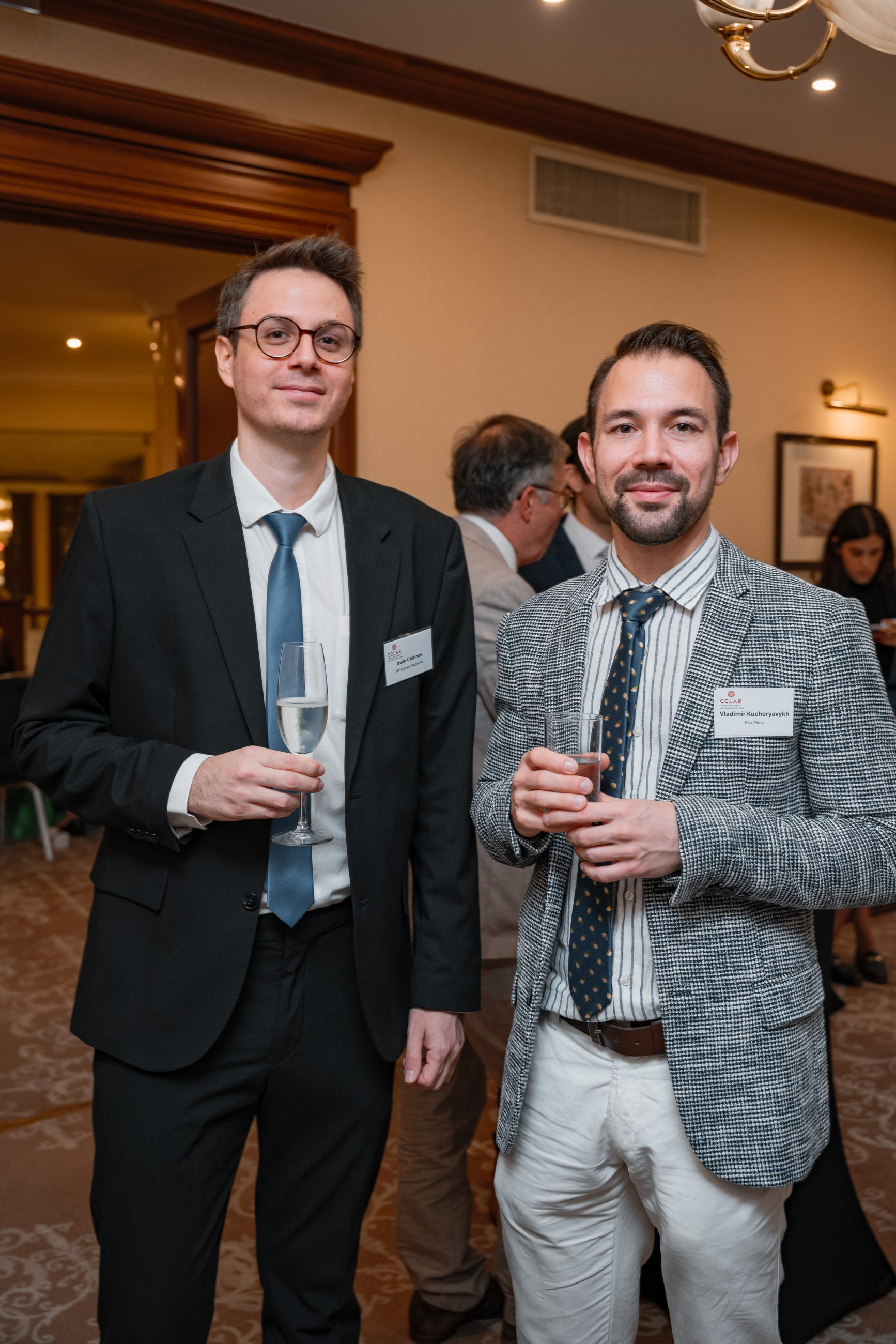 Услуги фотографа на конференции. Репортажный фотограф в Москве Измалков Артем