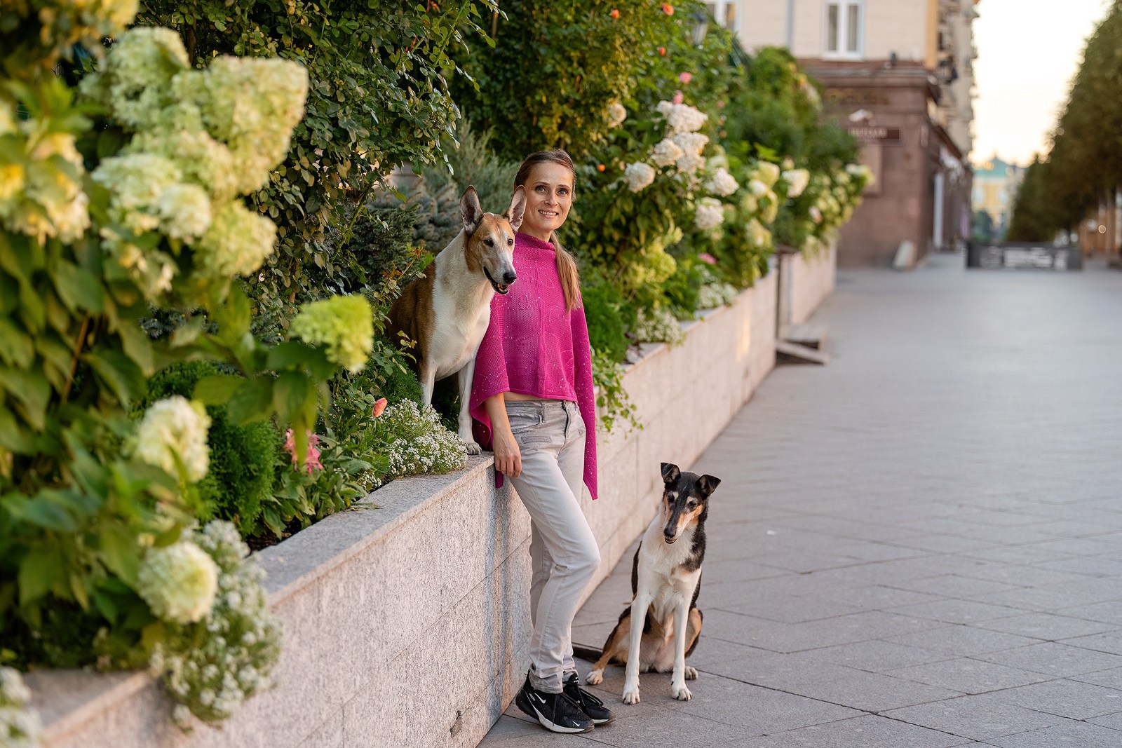 Винтик и Вита в городе. Фотограф-анималист Natalia Deingel | Фотосъемка собак в Москве