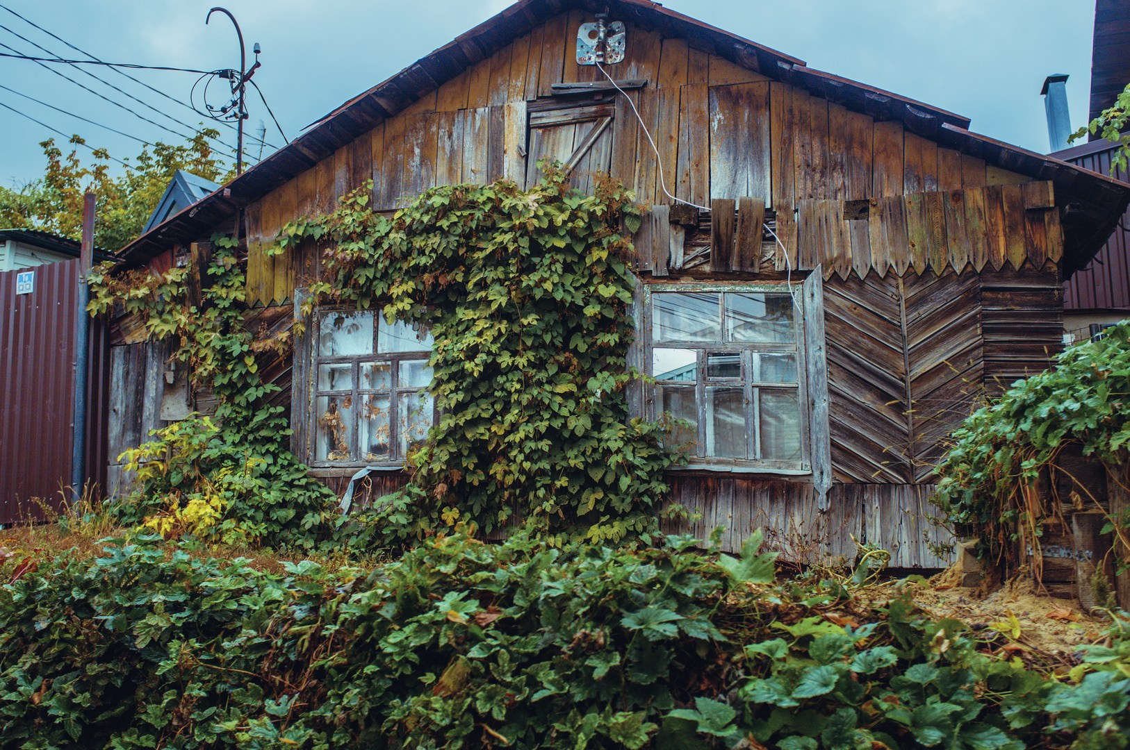 Ruslan Shuvalov (poetographer)