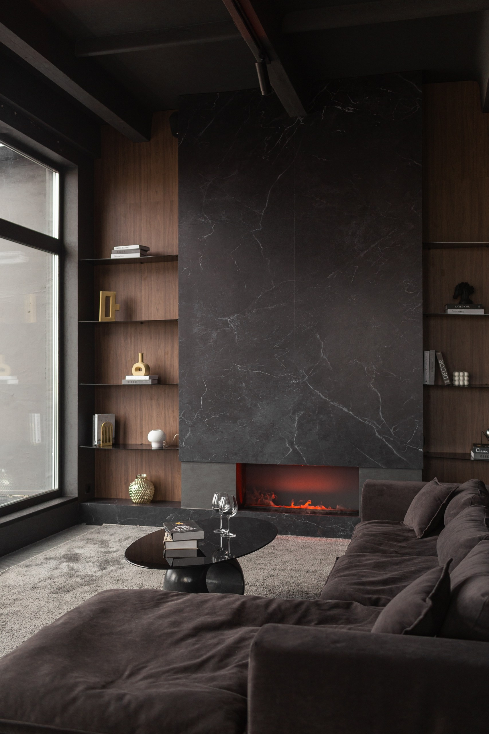 Локации и фотостудии в Санкт-Петербурге для женской фотосессии