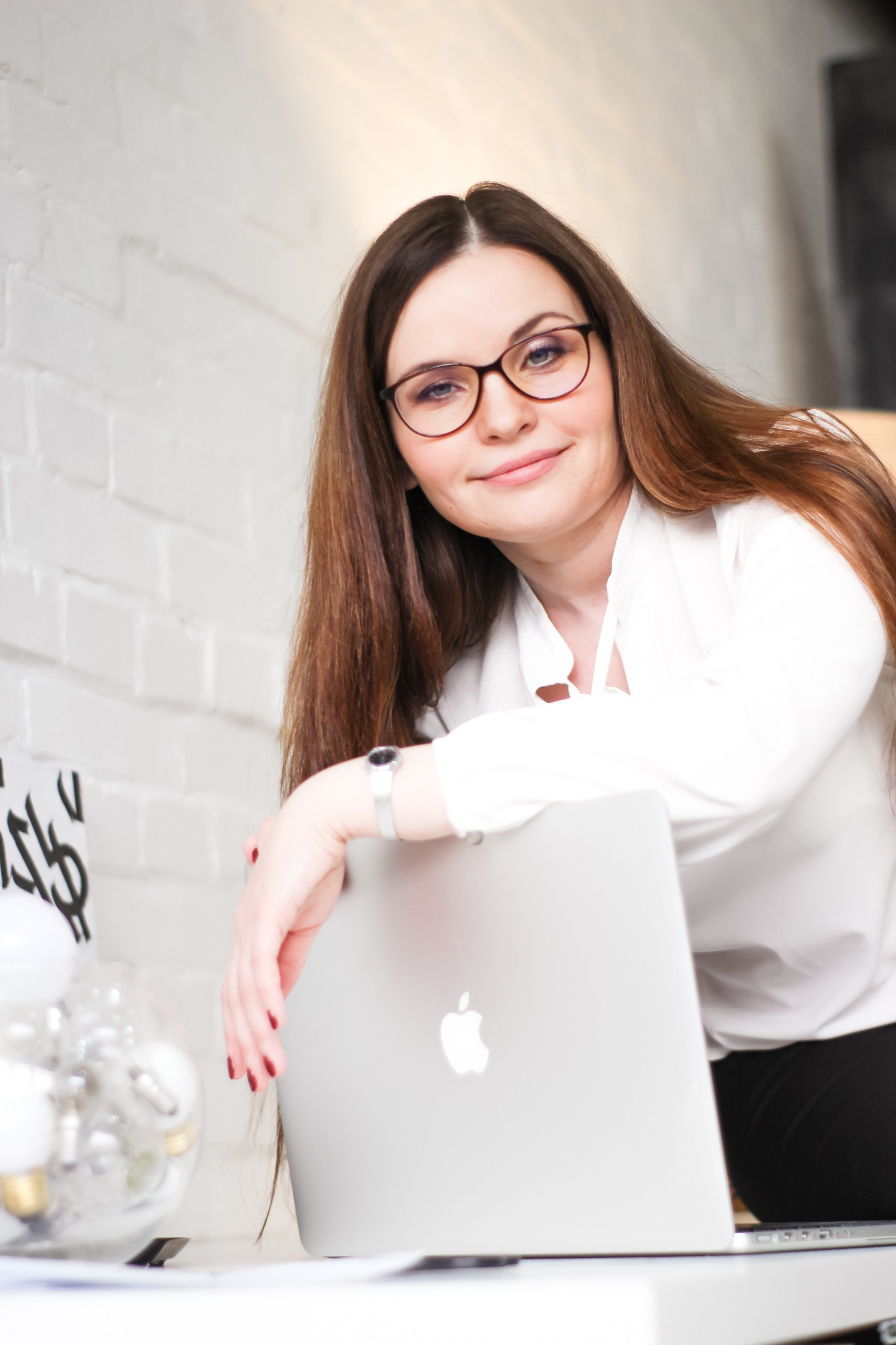 Контент съемка и предметная съемка для продвижения услуг бизнеса. Студия контента «СВОЕ МЕСТО»