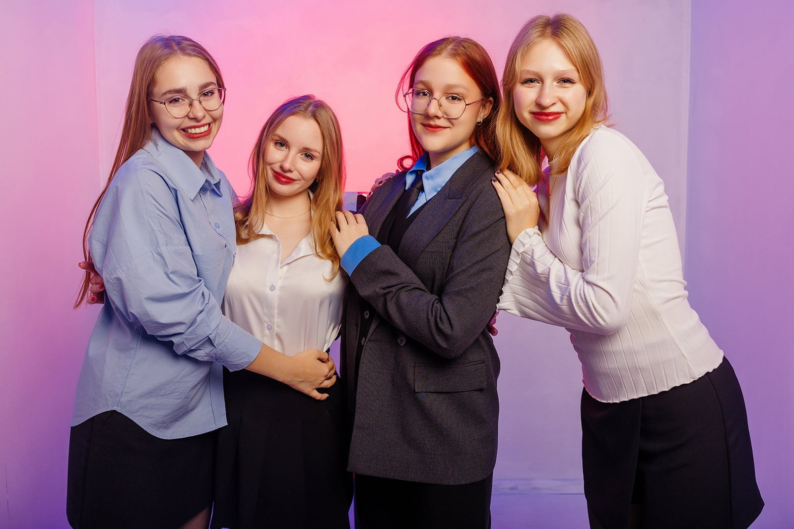 Примеры съёмок. СИГМА | Студия выпускных альбомов Красноярск