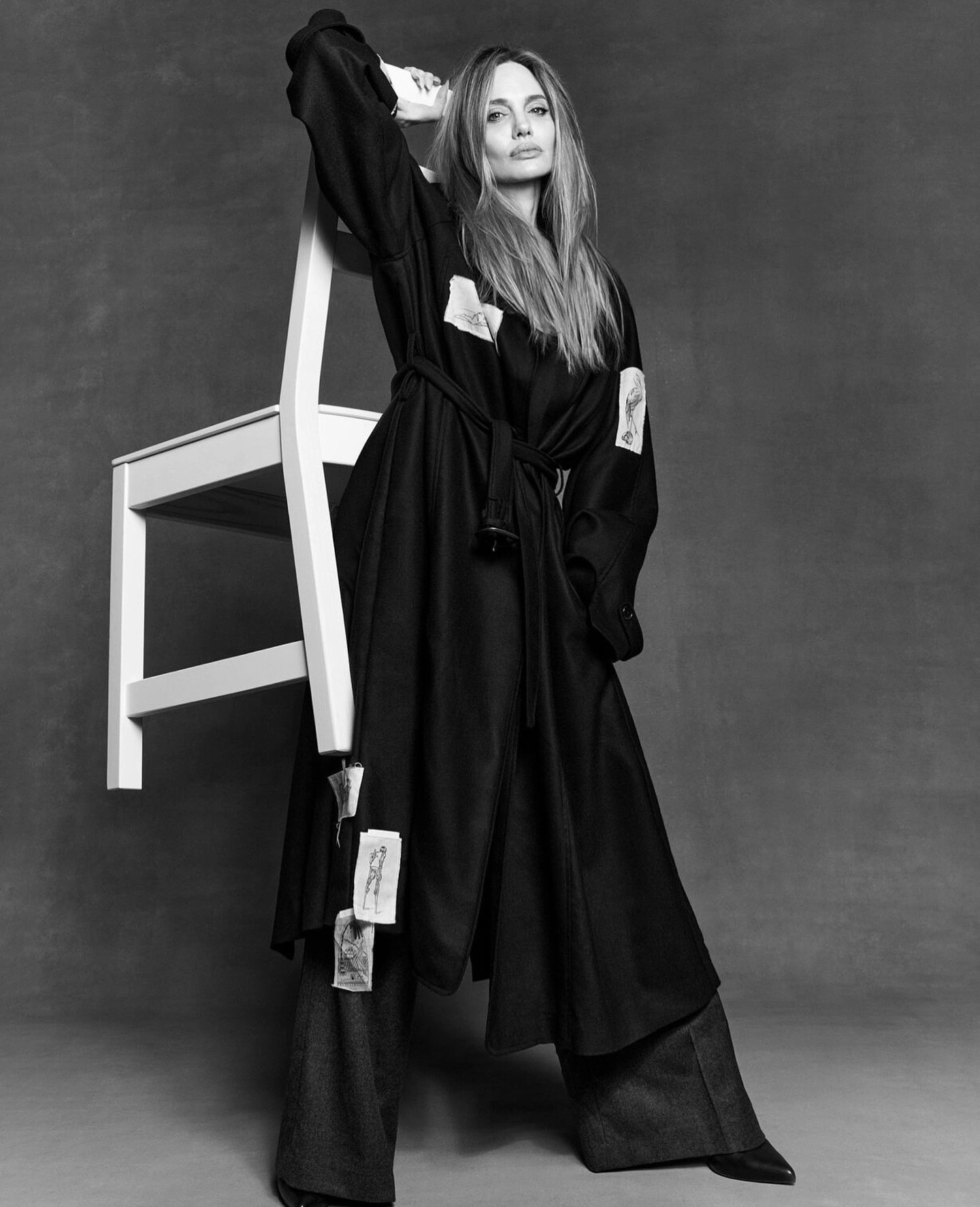 НОВЫЕ СЪЕМКИ В СТУДИИ — ОНА (ПЛАН)