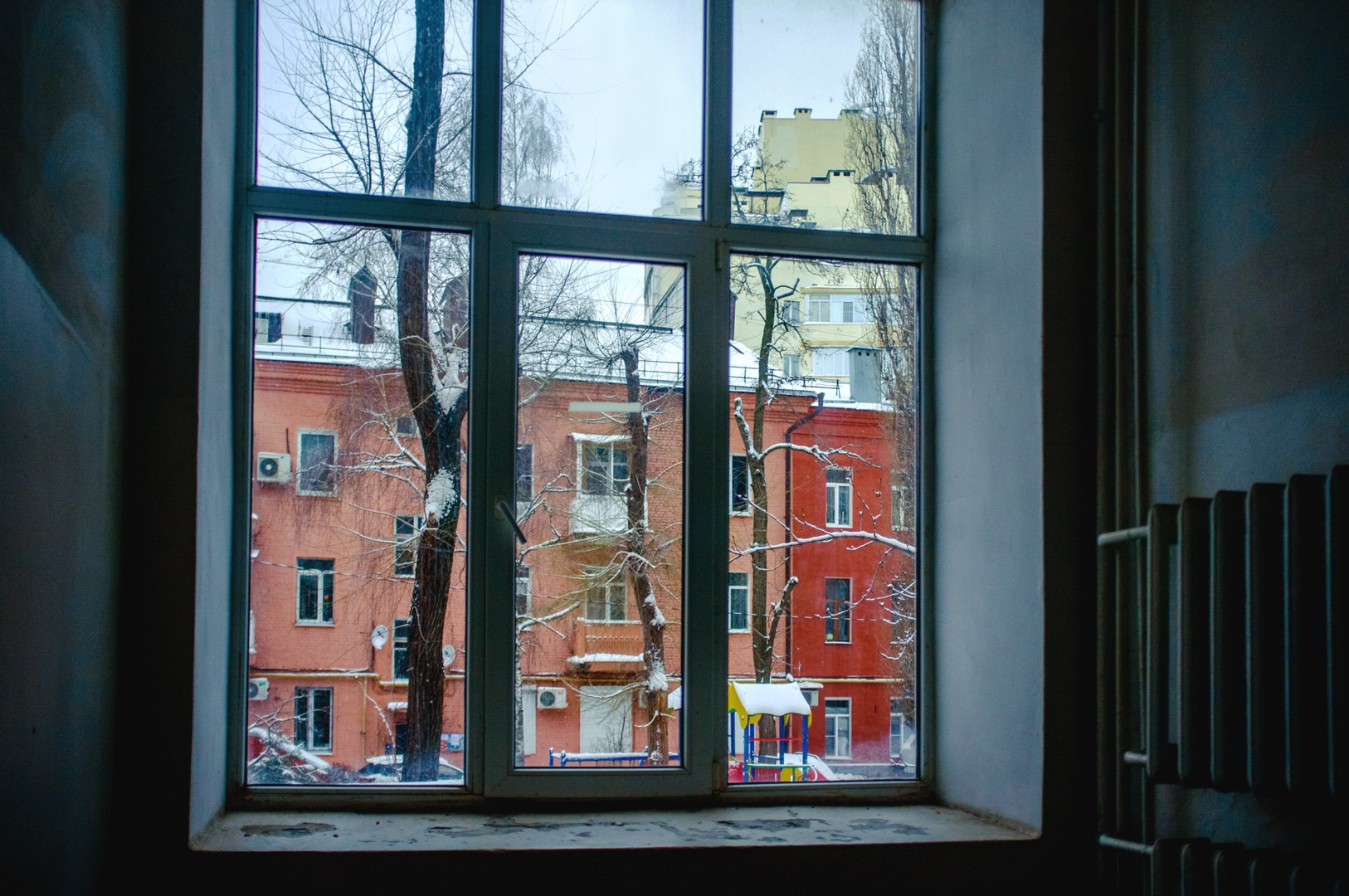 Зима уходящая. Руслан Шувалов (поэтограф)