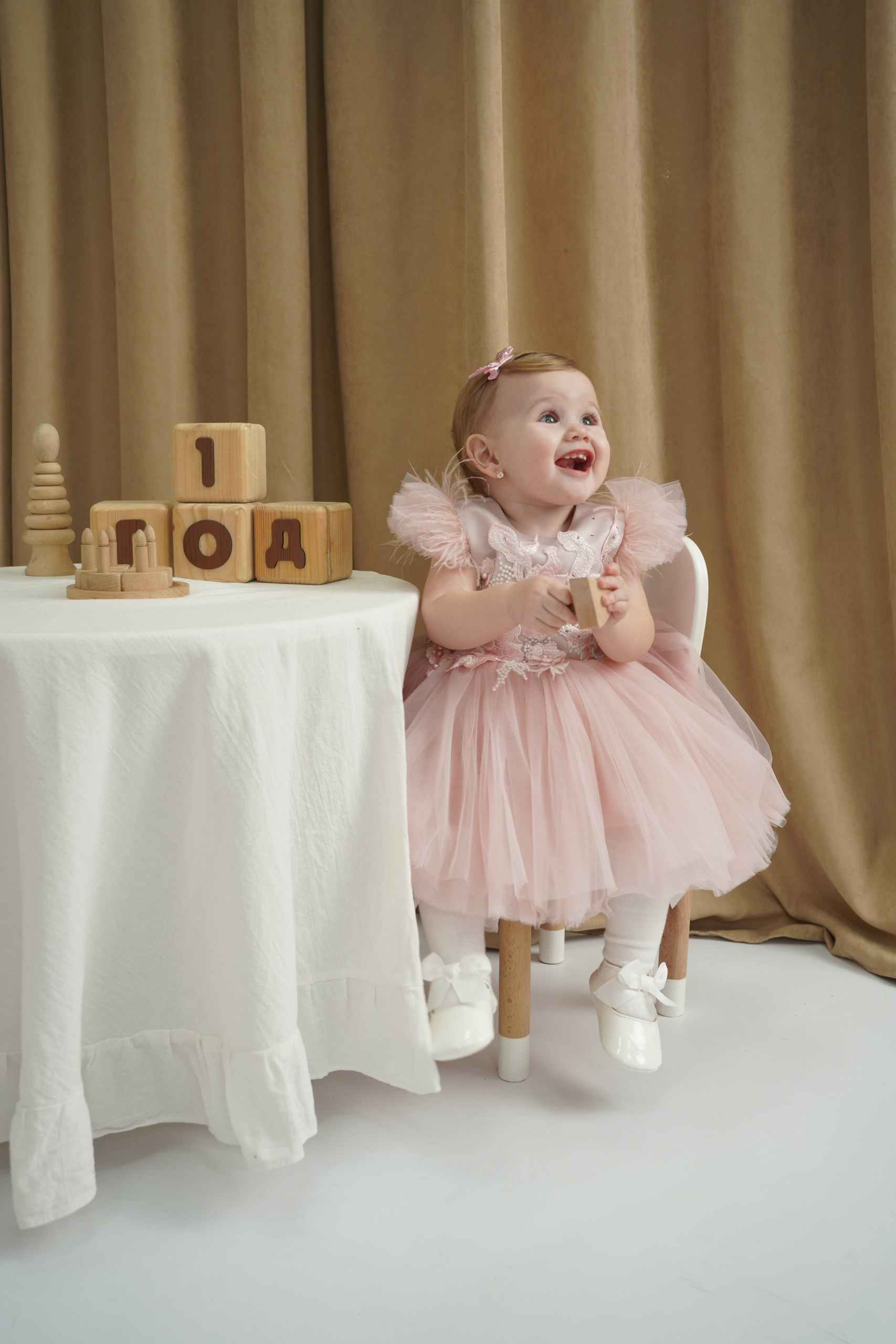 Фотоссесия на Годик для Девочки. Детская Фотостудия ГОДОВАСИКИ в Санкт-Петербурге фотосесия на годик