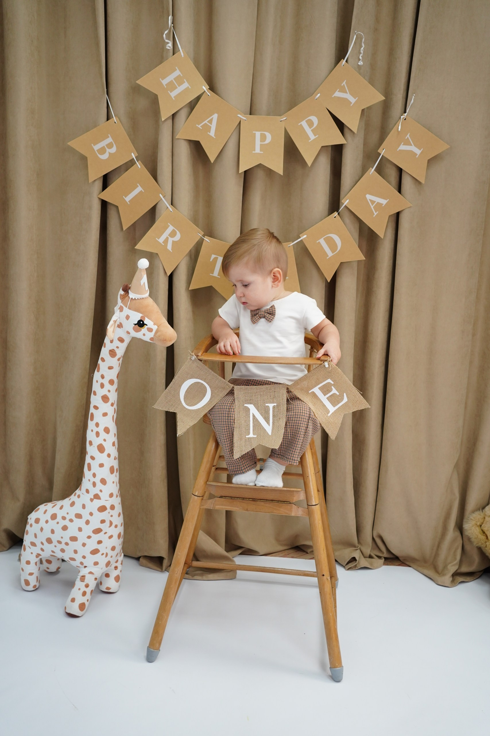 Наши Новые Фотозоны. Детская Фотостудия ГОДОВАСИКИ в Санкт-Петербурге фотосесия на годик