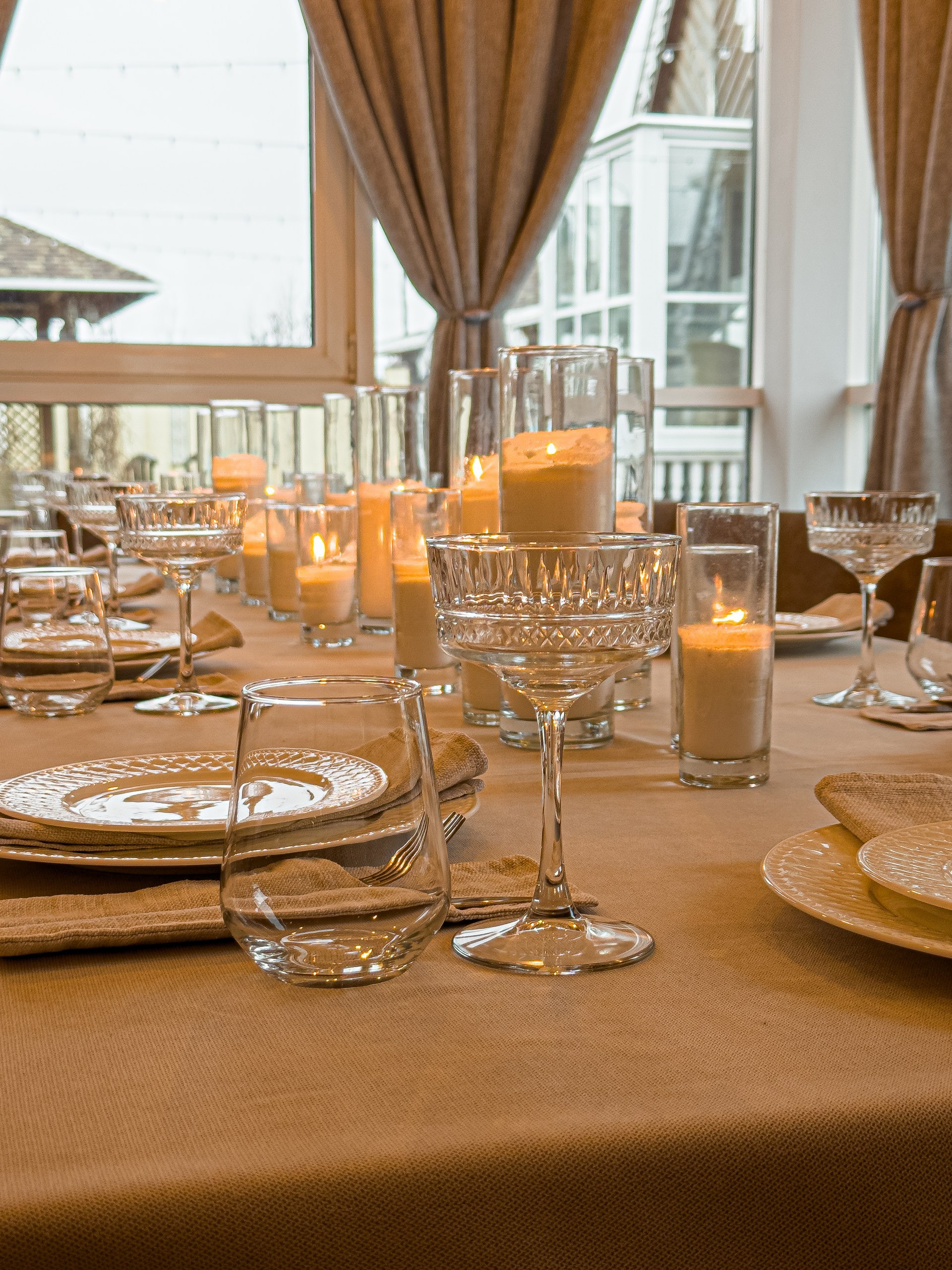 Банкетный зал ресторана «Дача». Фотограф в Оренбурге. Профессиональный фотограф