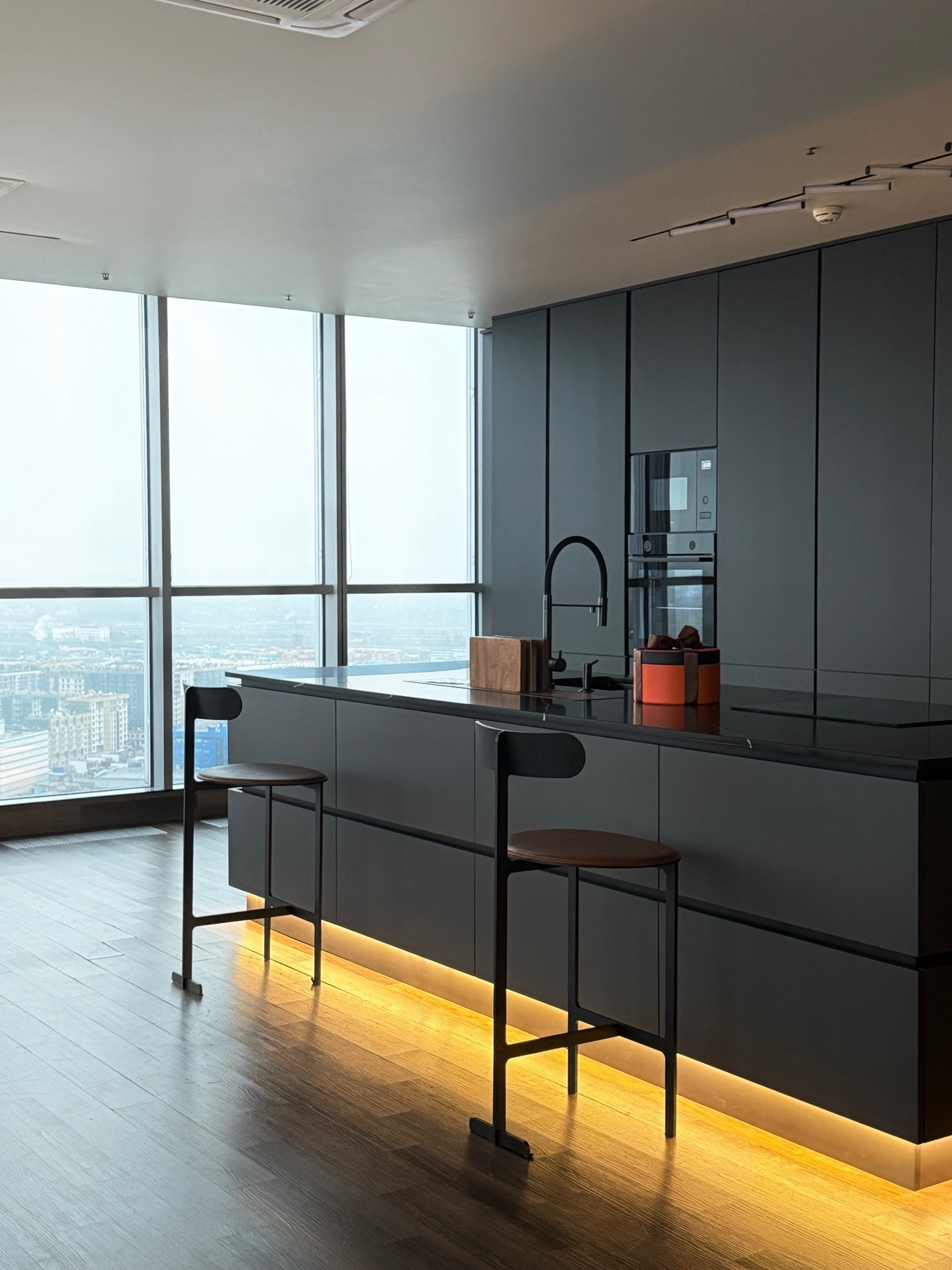 Новогодние студии, Новогодние залы для фотосессии в Санкт-Петербурге. Новогодние семейные фотосессии в СПб. Женский фотограф Санкт-Петербург Александра Колий