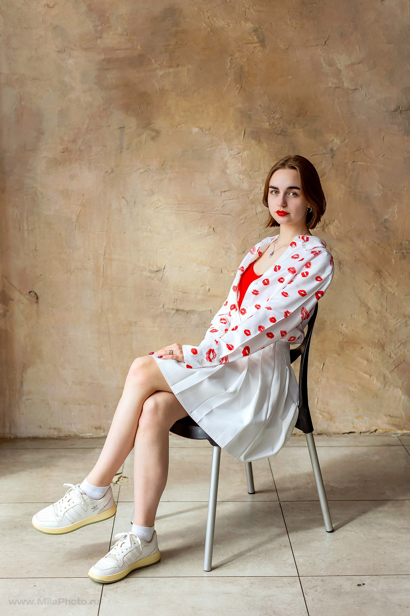 Галерея съемок в студиях. Фотограф и видеограф Москва. Свадебный фотограф, видеограф. Выпускные альбомы. Оживающие альбомы