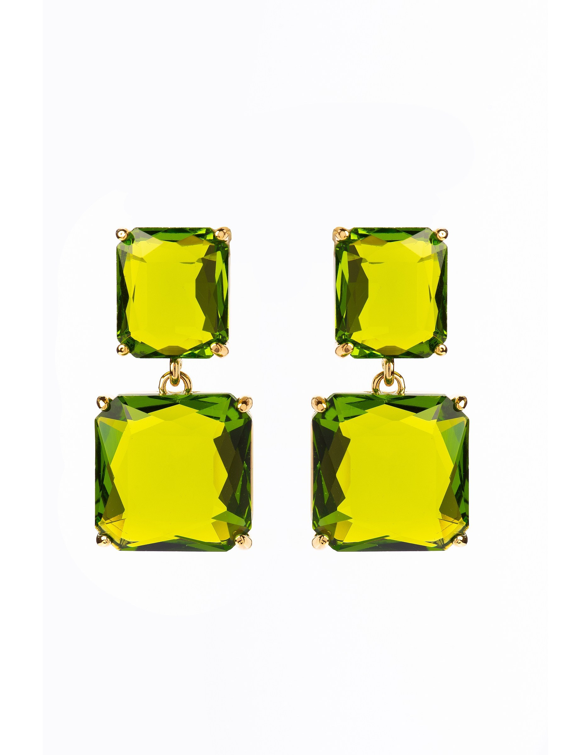 фото бижутерии для для Золотого Яблока, маркетплейсов Wildberries, Ozon на белом фоне в Ростове-На-Дону