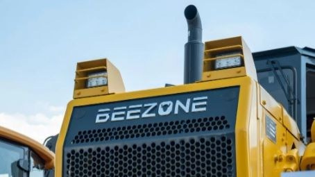 О марке BEEZONE. Продажа надежной спецтехники от компании СТИ в г. Новосибирск