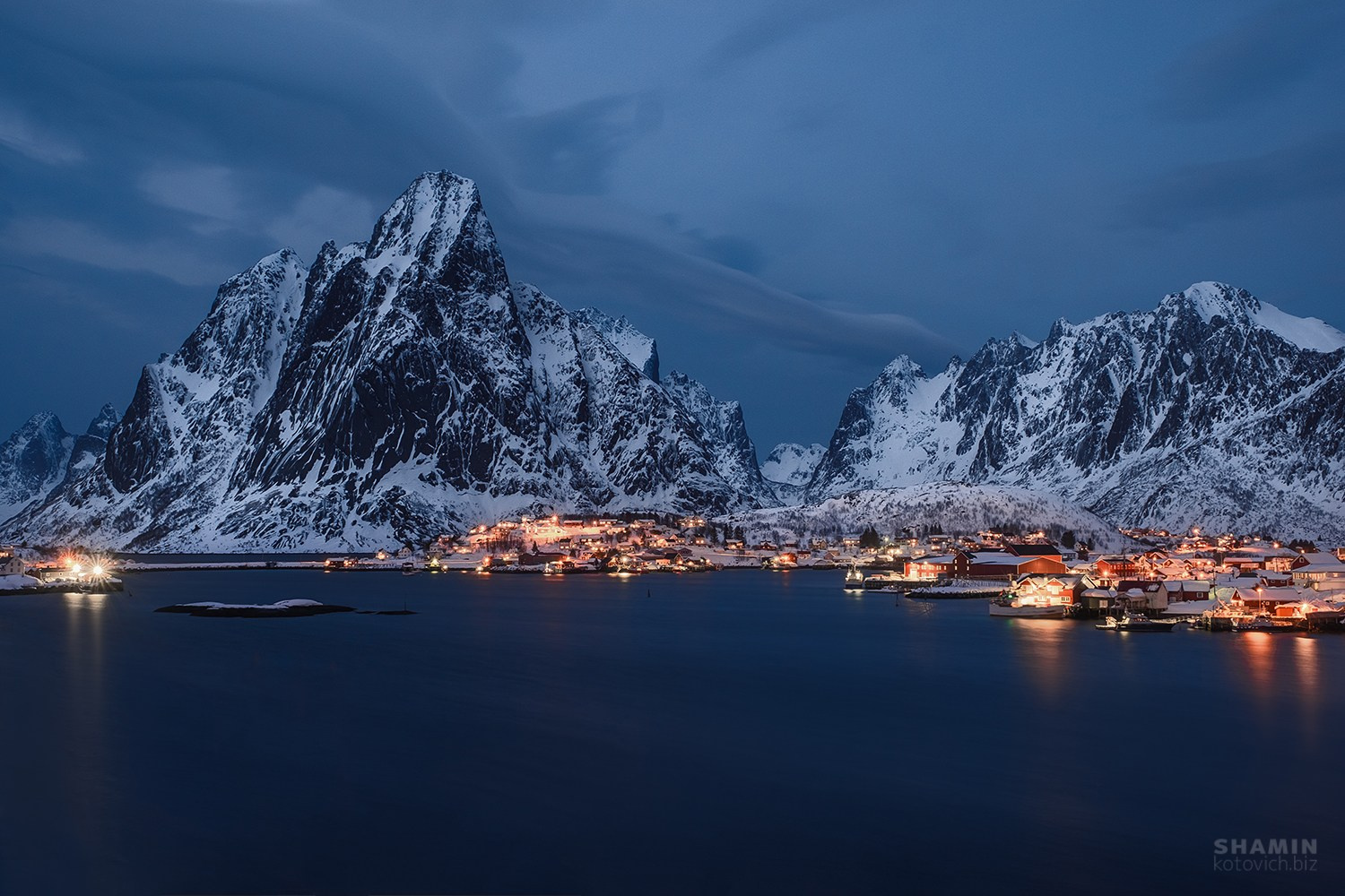 Лофотенские острова — пейзажи, северное сияние и море. Фотограф Константин Шамин. Фотограф Константин Шамин