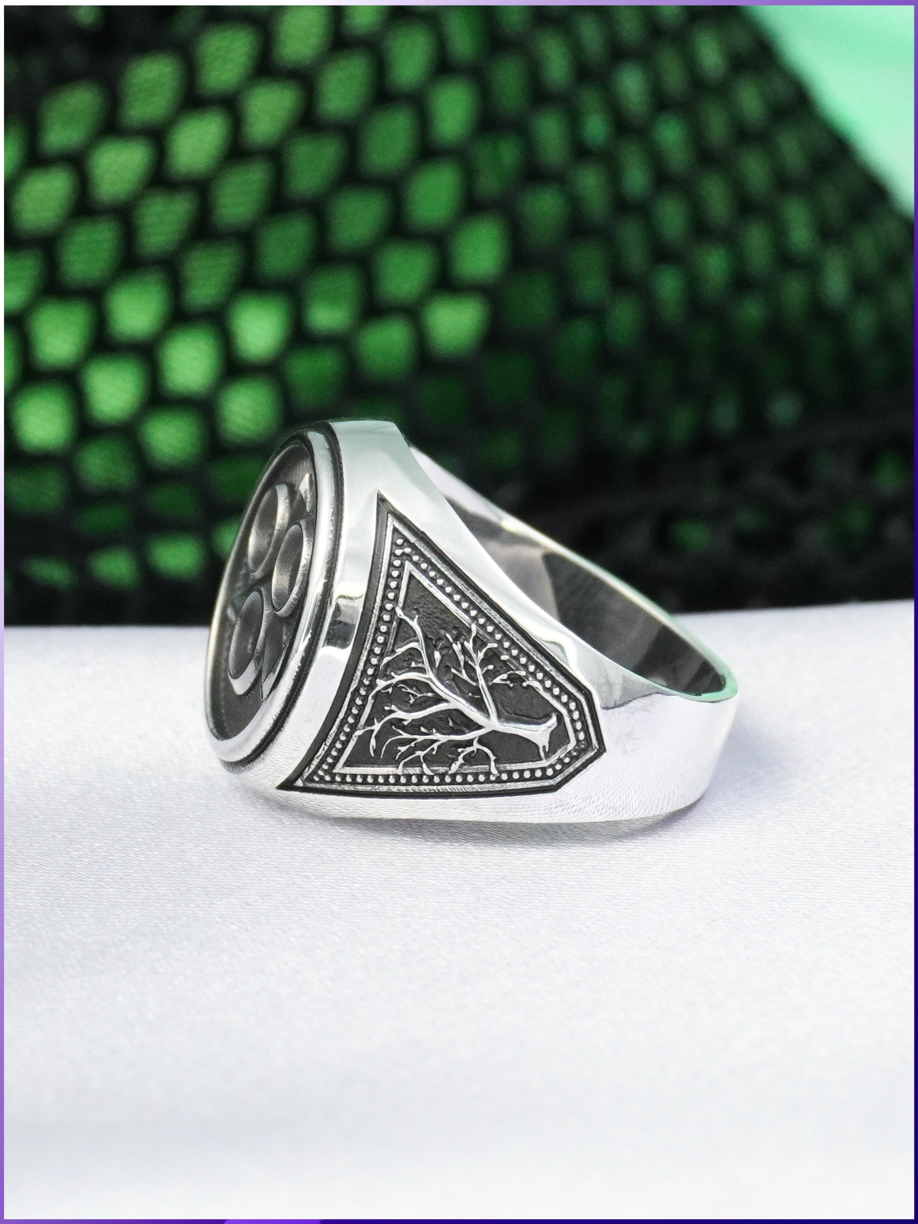 Подарок для игроков Warhammer 40k кольцо Нургла