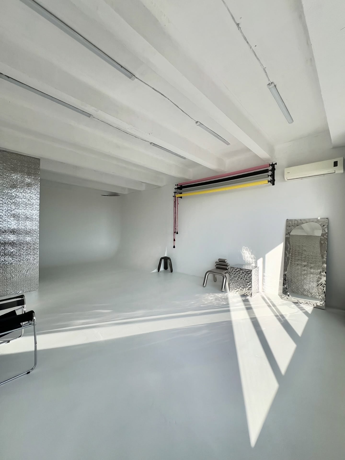 Понравилась студия? Напишите — организую съёмку именно здесь. Фотограф в Минске Людмила Дутко