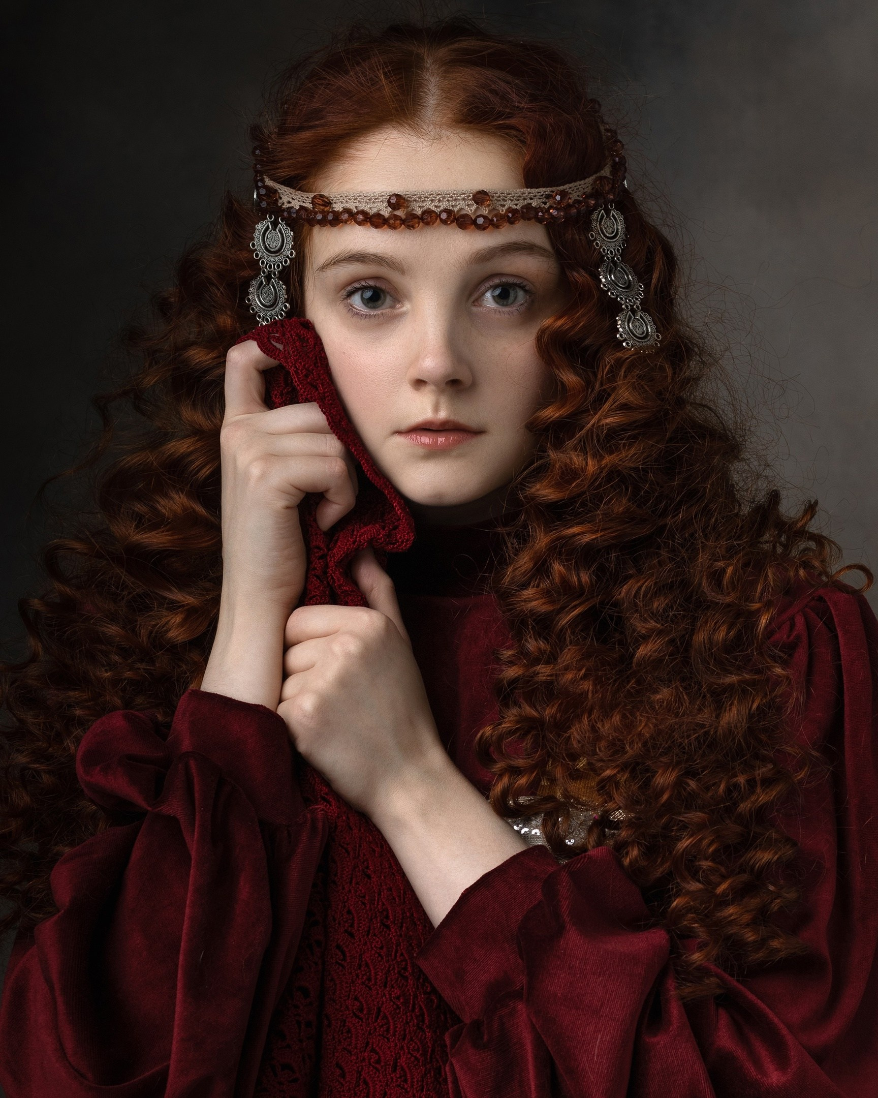 НОВЫЕ СЪЕМКИ В СТУДИИ — ОНА (ПЛАН)