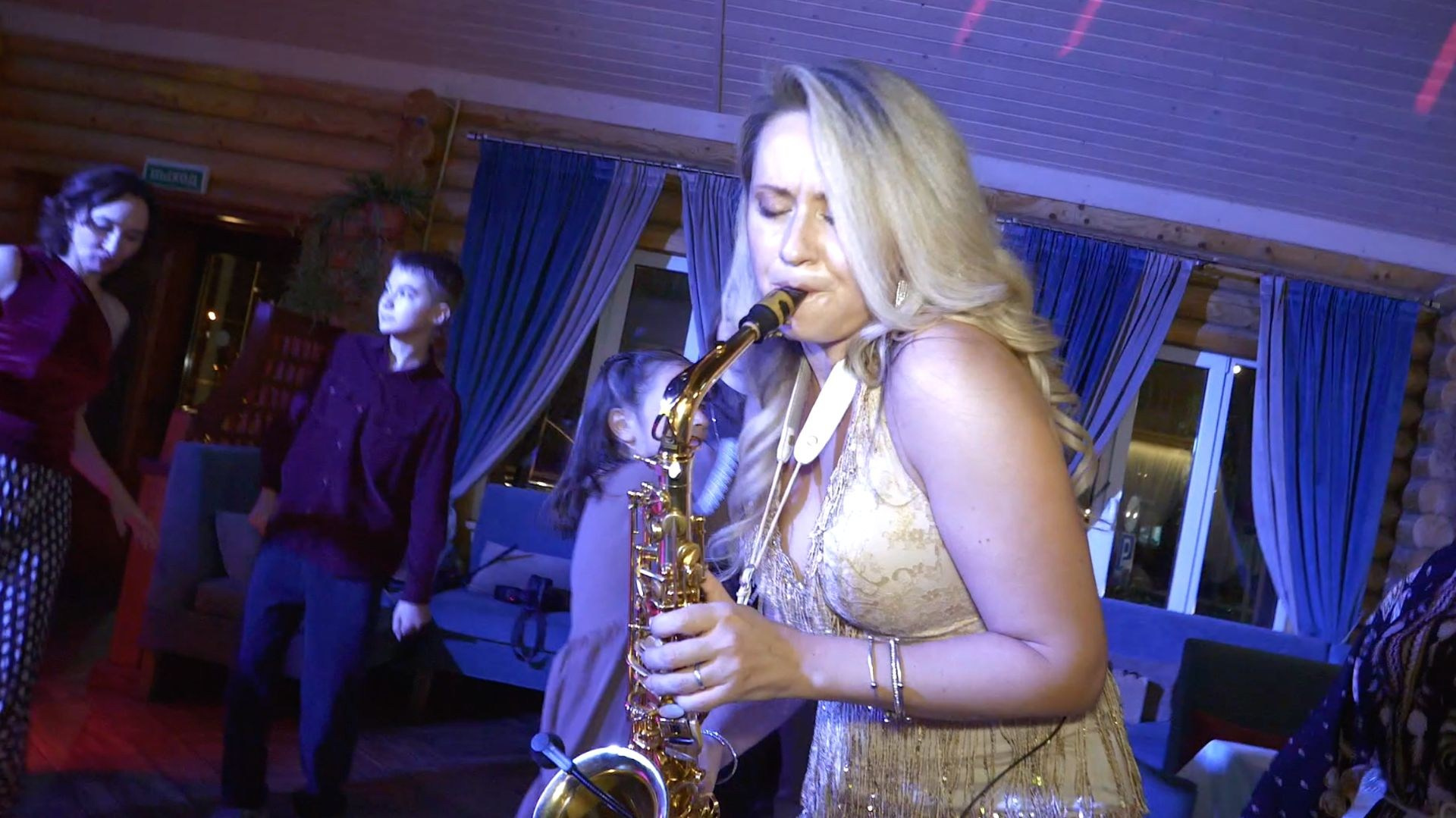 Фотограф или видеограф на день рождения или юбилей: что важнее и зачем заказывать оба варианта сразу?. Свадебный фотограф и видеограф в Москве и Подмосковье Павел Коротков