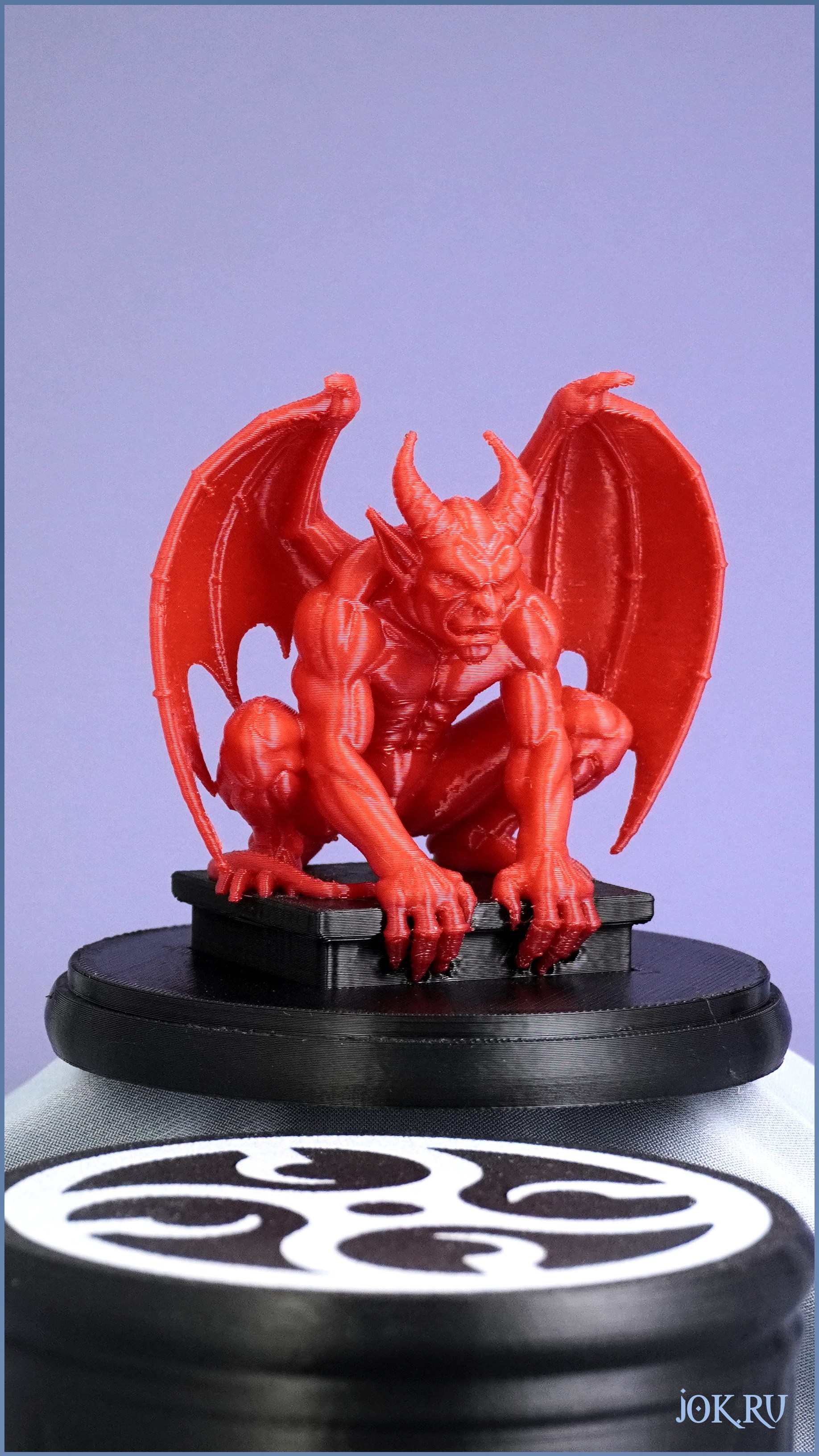 Корпоративный сувенир с 3D‑элементом: образец продукции для бизнес‑клиентов.