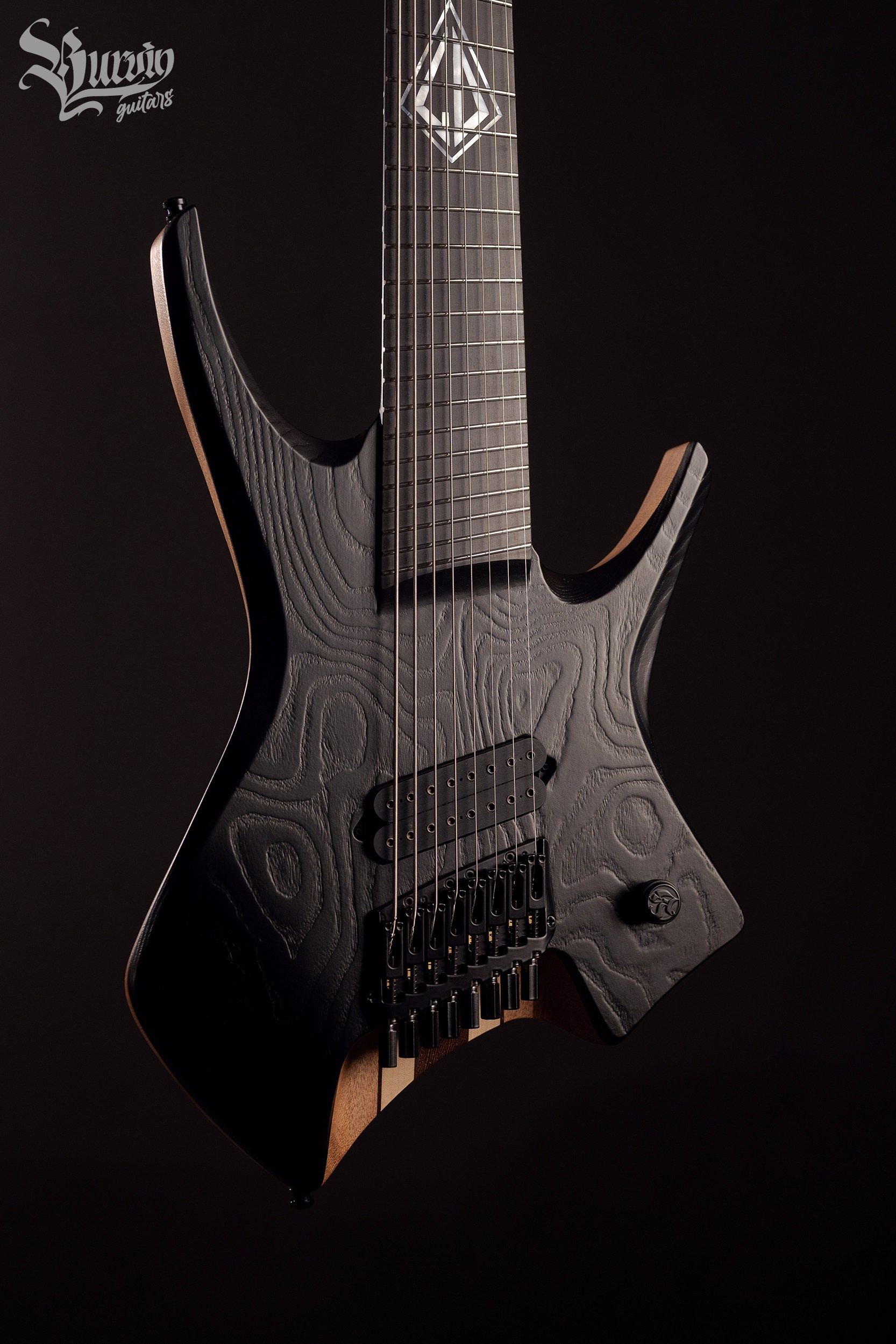 Master of making guitars and basses to order