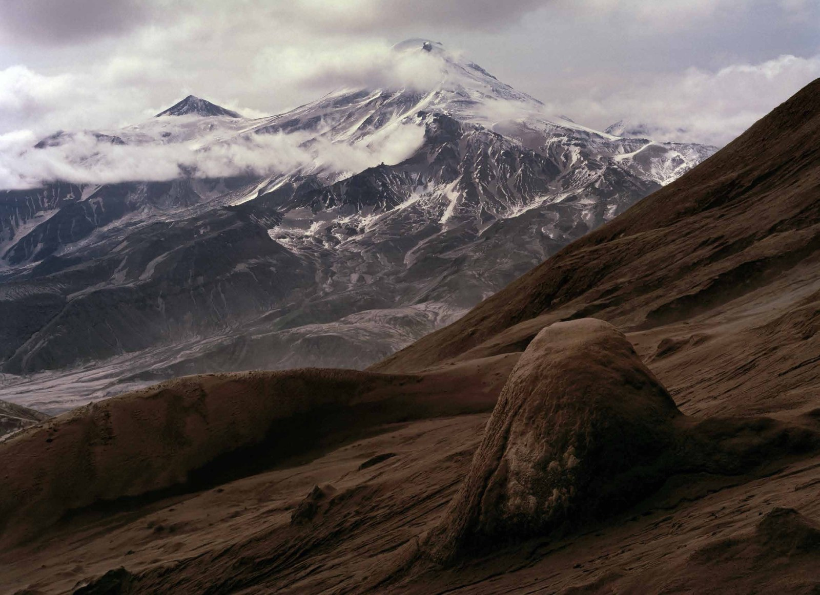Коллекционные альбомы. ВАДИМ ГИППЕНРЕЙТЕР — ВЕЛИКИЙ ФОТОГРАФ ЗЕМЛИ РУССКОЙ