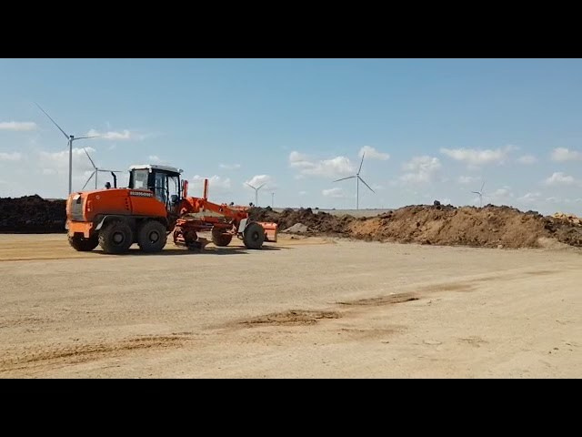 Видео: Наша спецтехника в действии. Аренда спецтехники в Ростове-на-Дону и других регионах