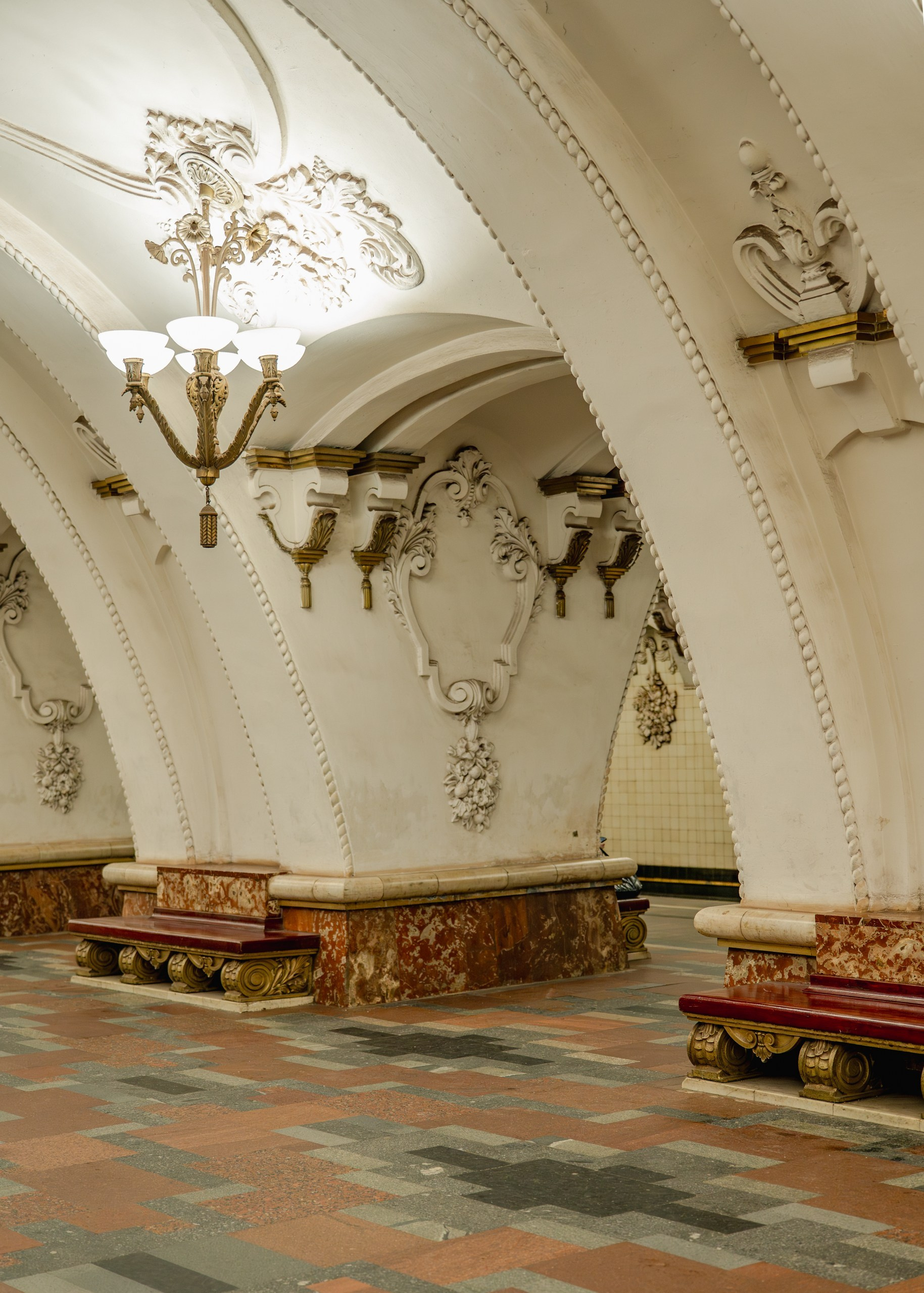 Парадные залы подземного дворца. П&П — Полезное с Приятным. Фотоэкскурсии — Москва на память. Экскурсовод и фотограф в Москве. Увези столицу в своём альбоме!