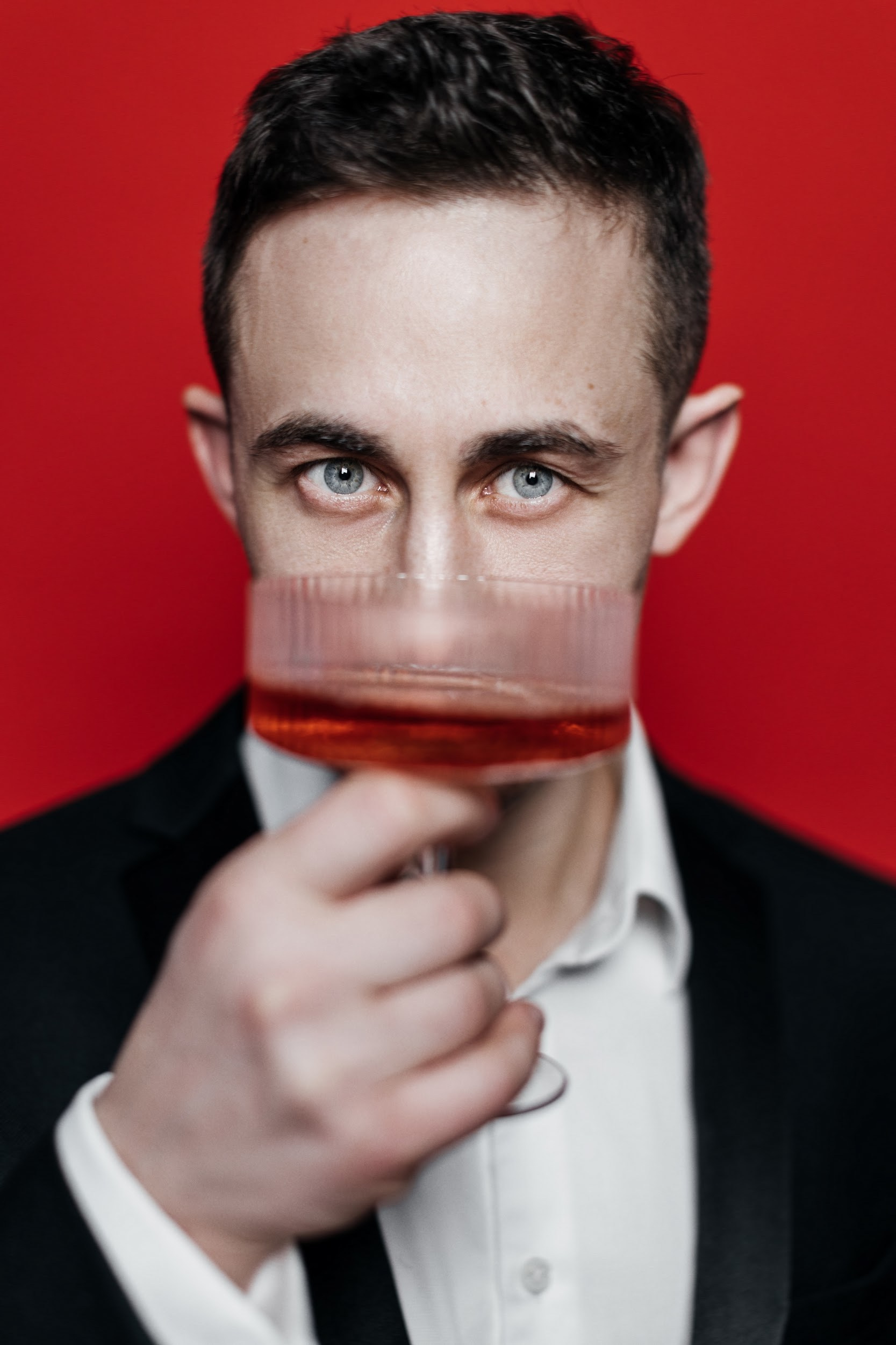 Ведущий Вячеслав Тиманов