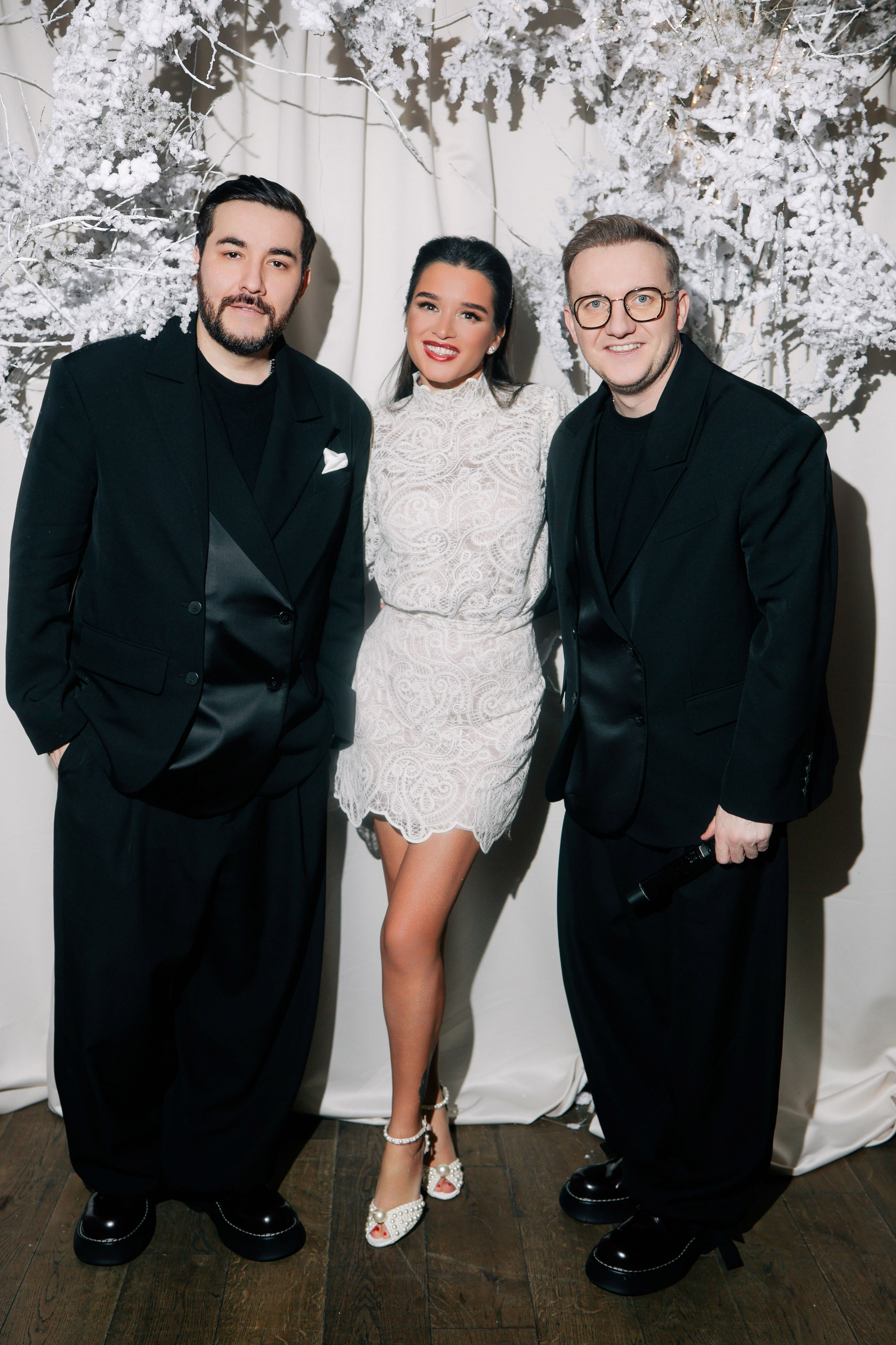 Дуэт ведущих Максим Дамир