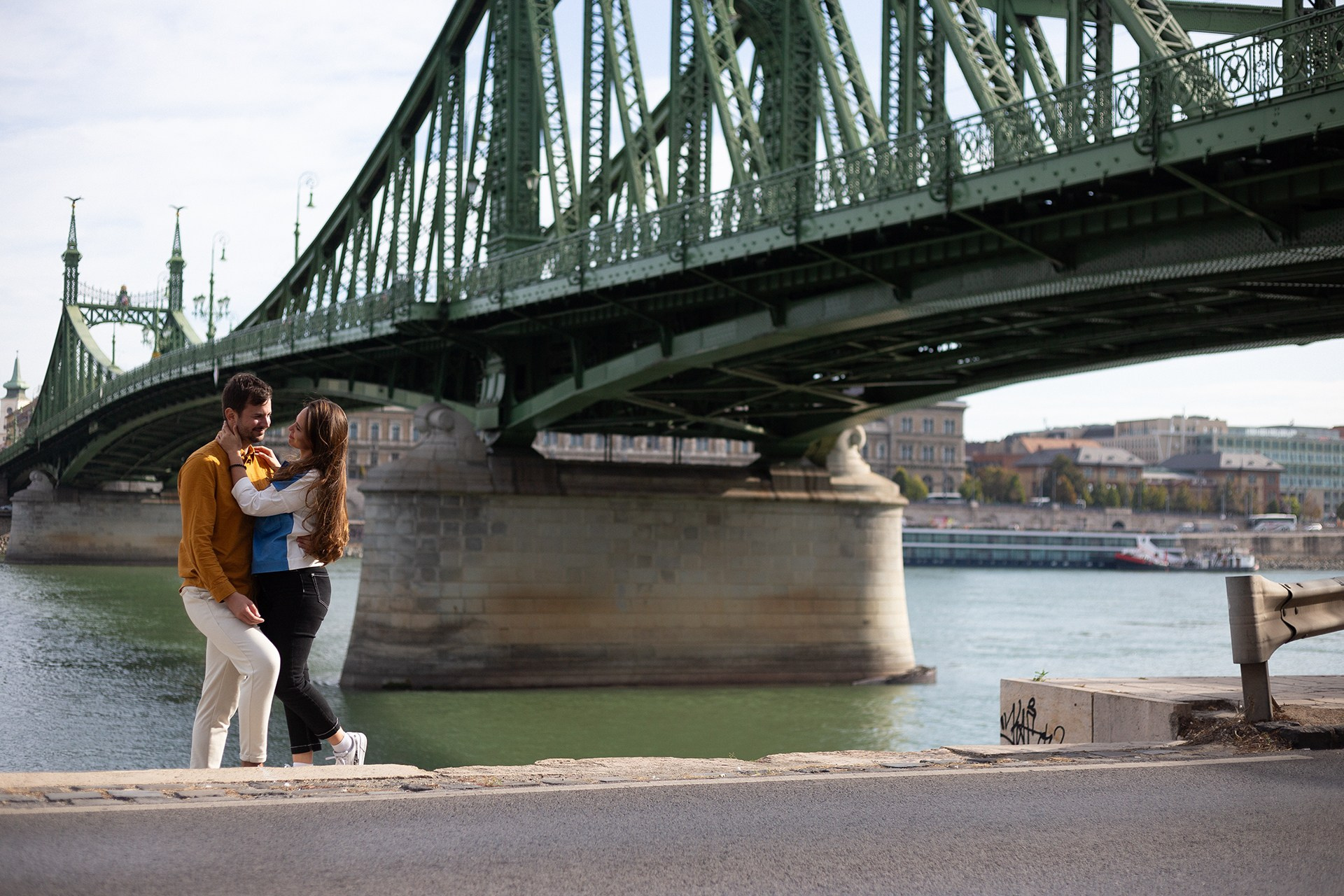 The best routes for photoshoots in Budapest. Photographer in Budapest — Yura Knyazev