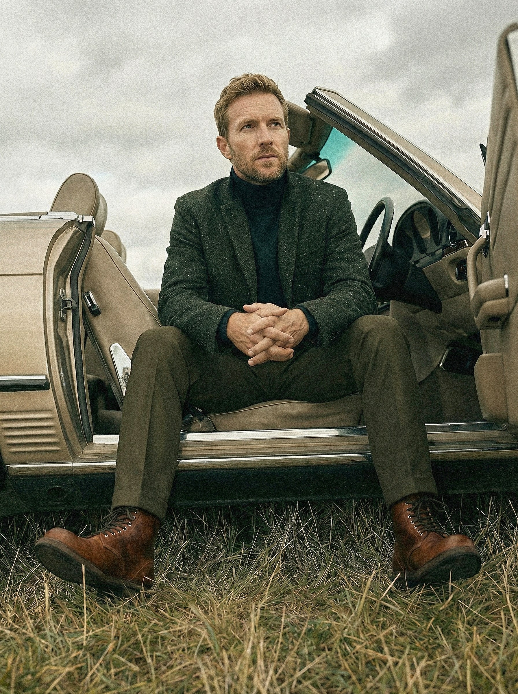 AI контент для бренда одежды. Фотограф Игорь Цаплин