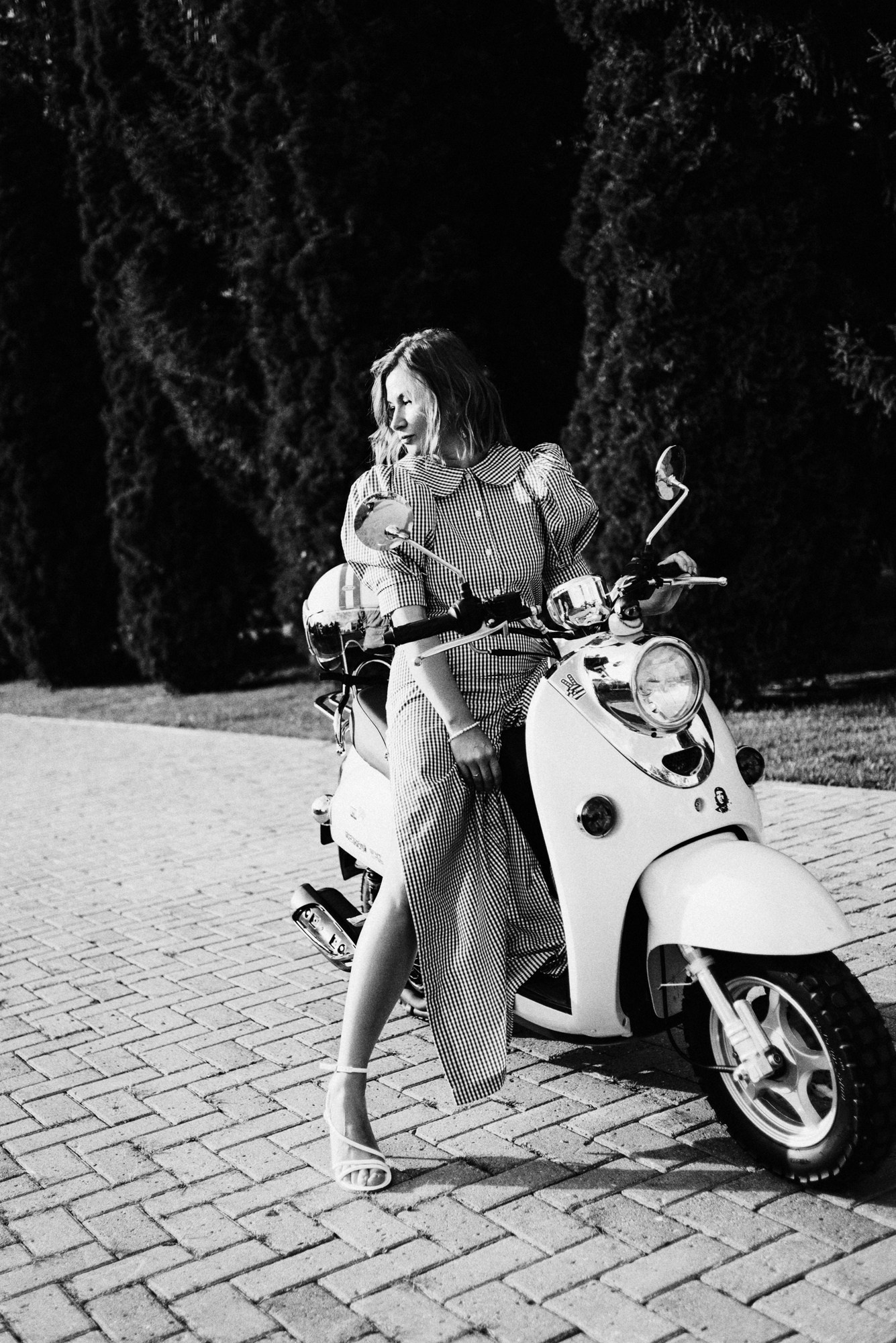 Фотопроект Женя, женский портрет в Тюмени. Портретный фотограф Тюмень Дарья Мустафина