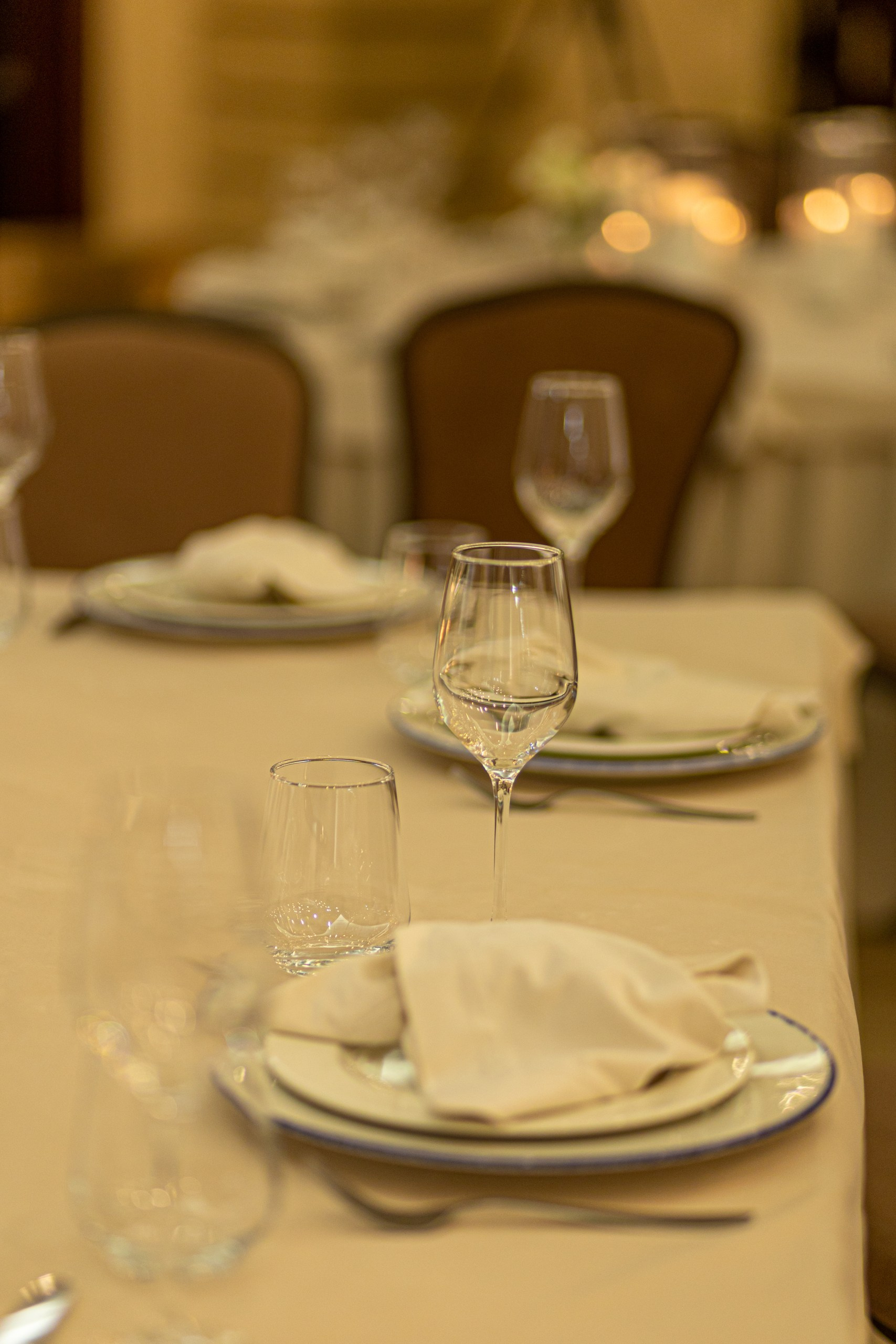 Банкетный зал ресторана Дача. Фотограф в Оренбурге. Профессиональный фотограф